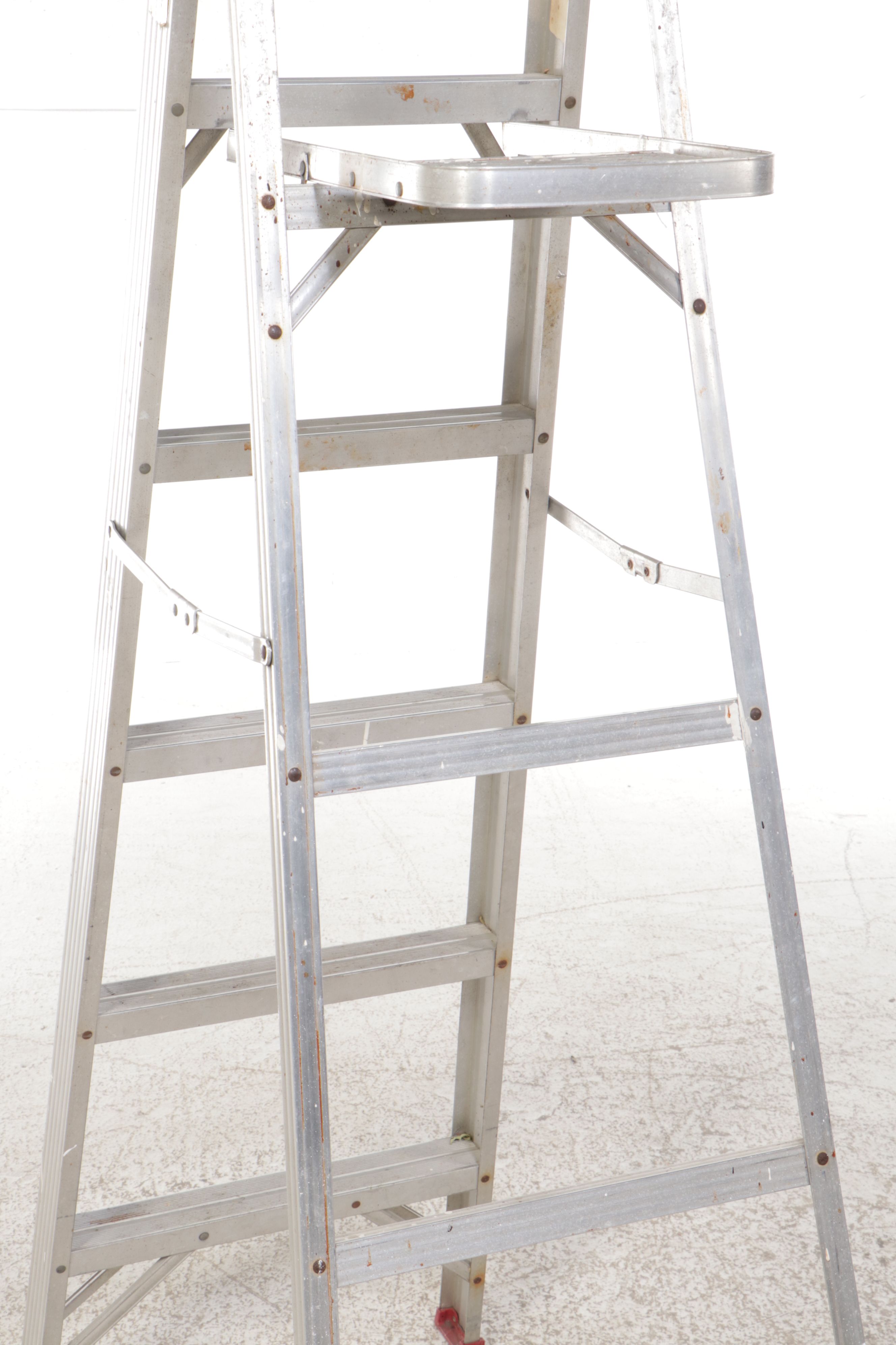 70" Aluminum Step Ladder