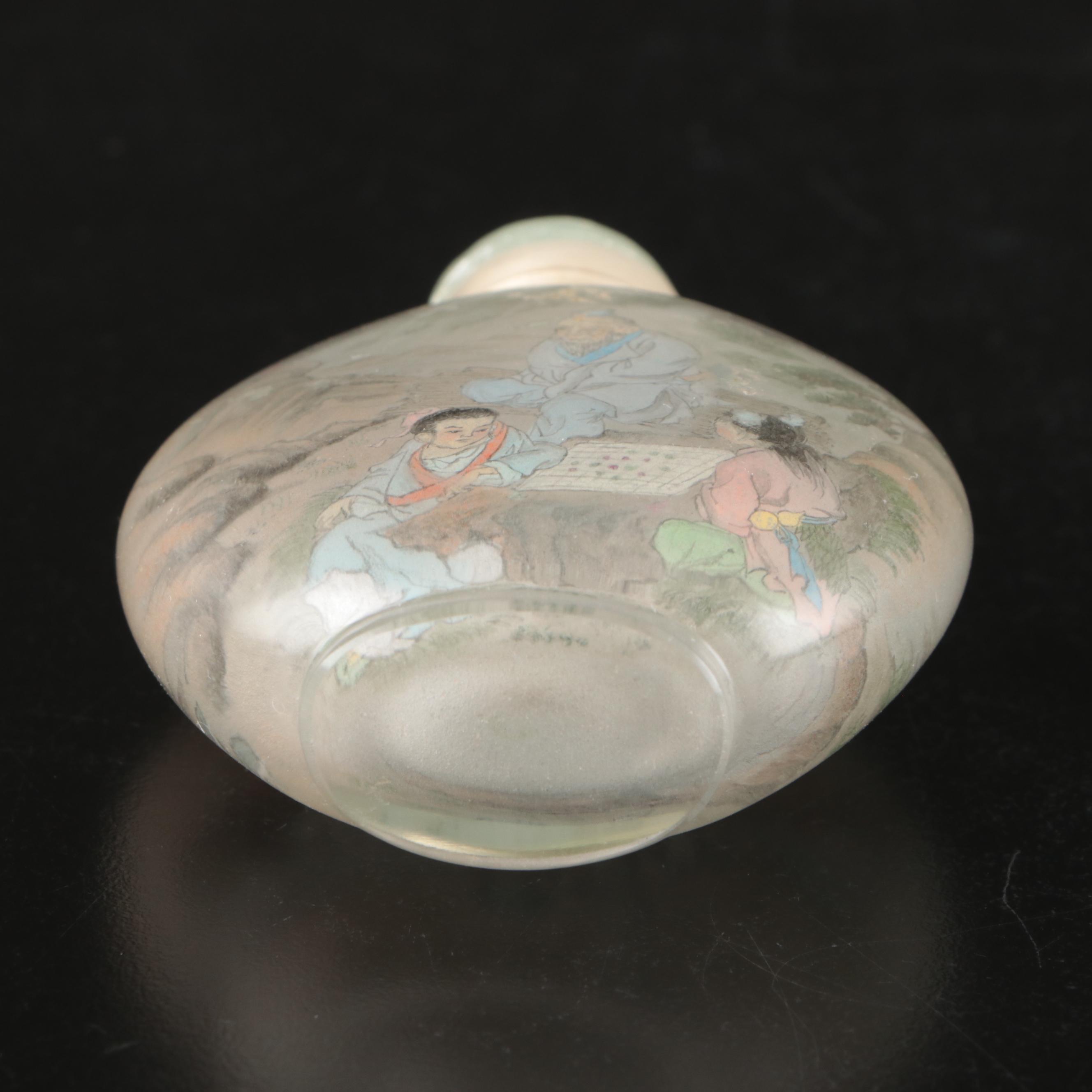 Chinese Reverse Painted Glass Snuff Bottles
