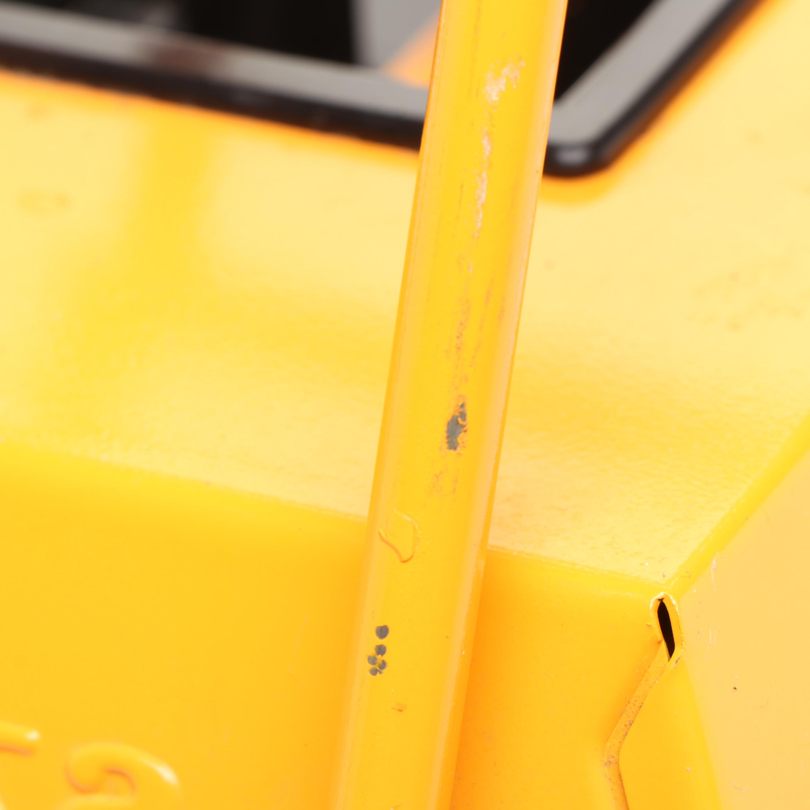 Tonka Pressed Steel Mighty Bulldozer