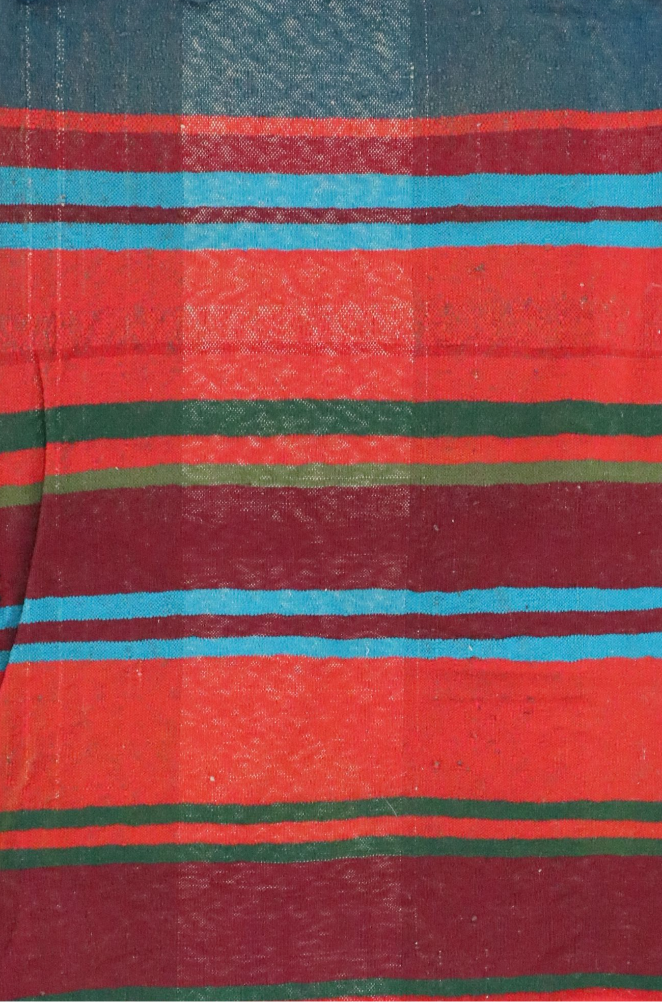 2'10 x 3'9 Hand-Knotted Persian Qashqai Storage Bag