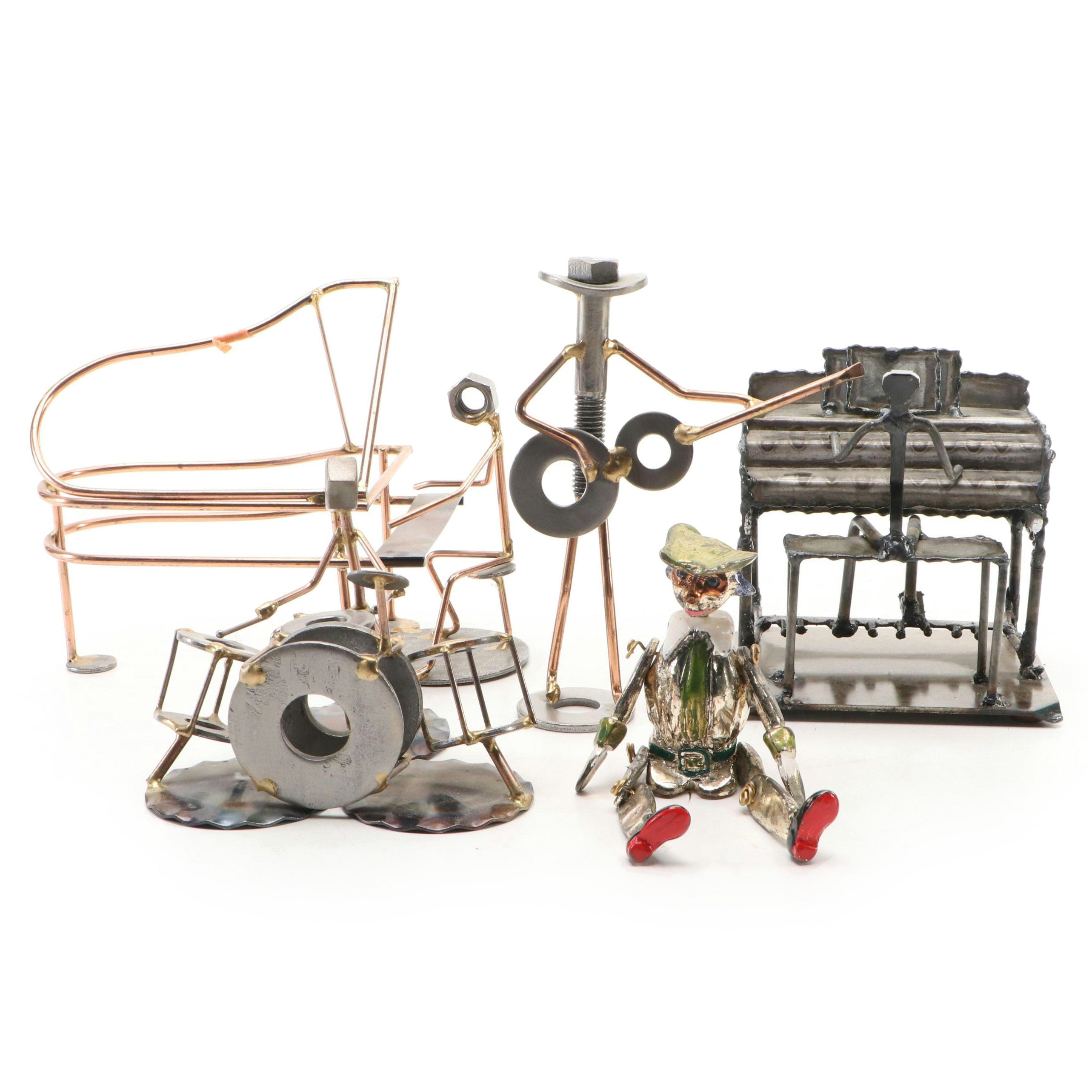 Welded Washer, Nut and Bolt Musicians with Wire Jointed Metal Carnevale Jester