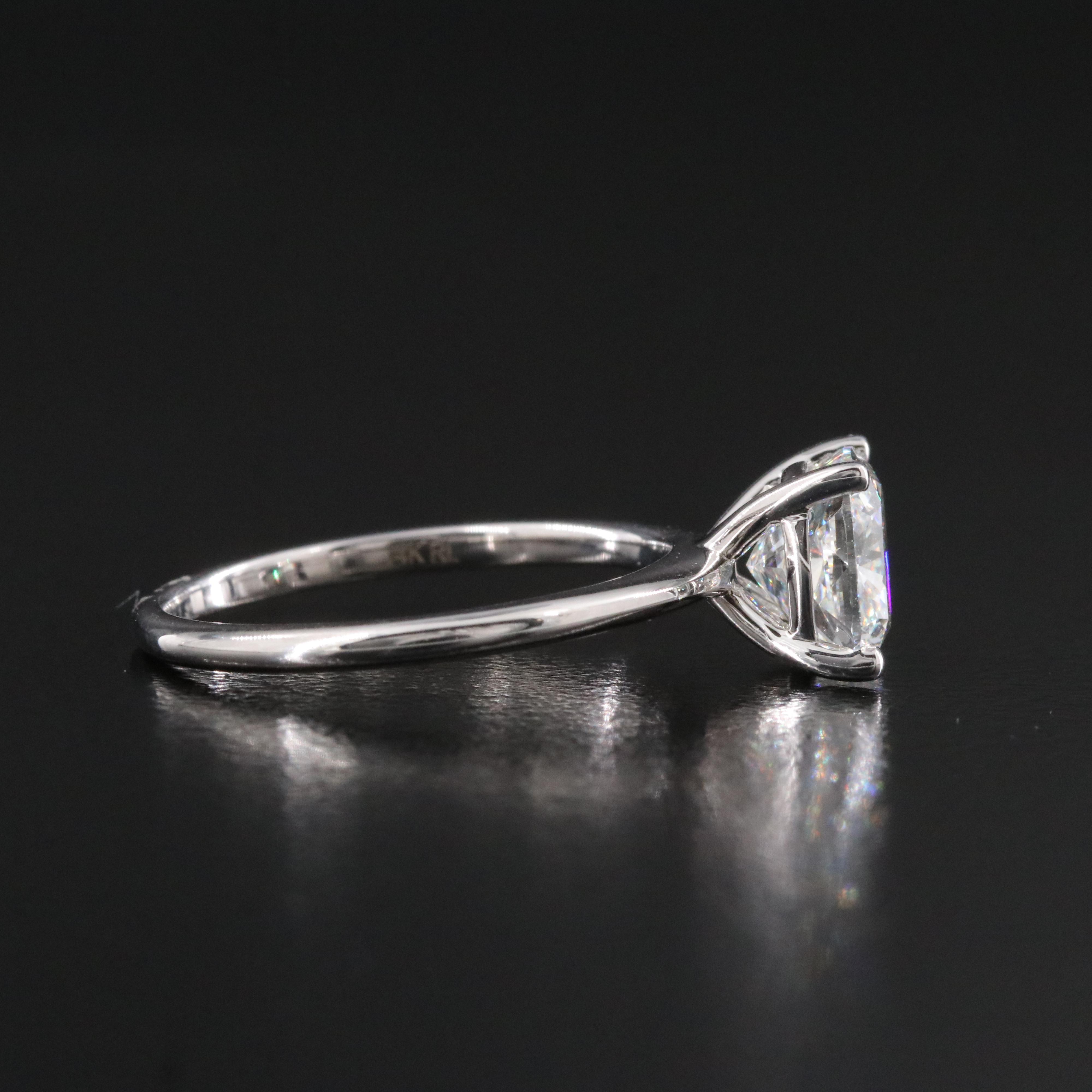 14K 2.07 CT Lab Grown Diamond Ring with Online IGI Report