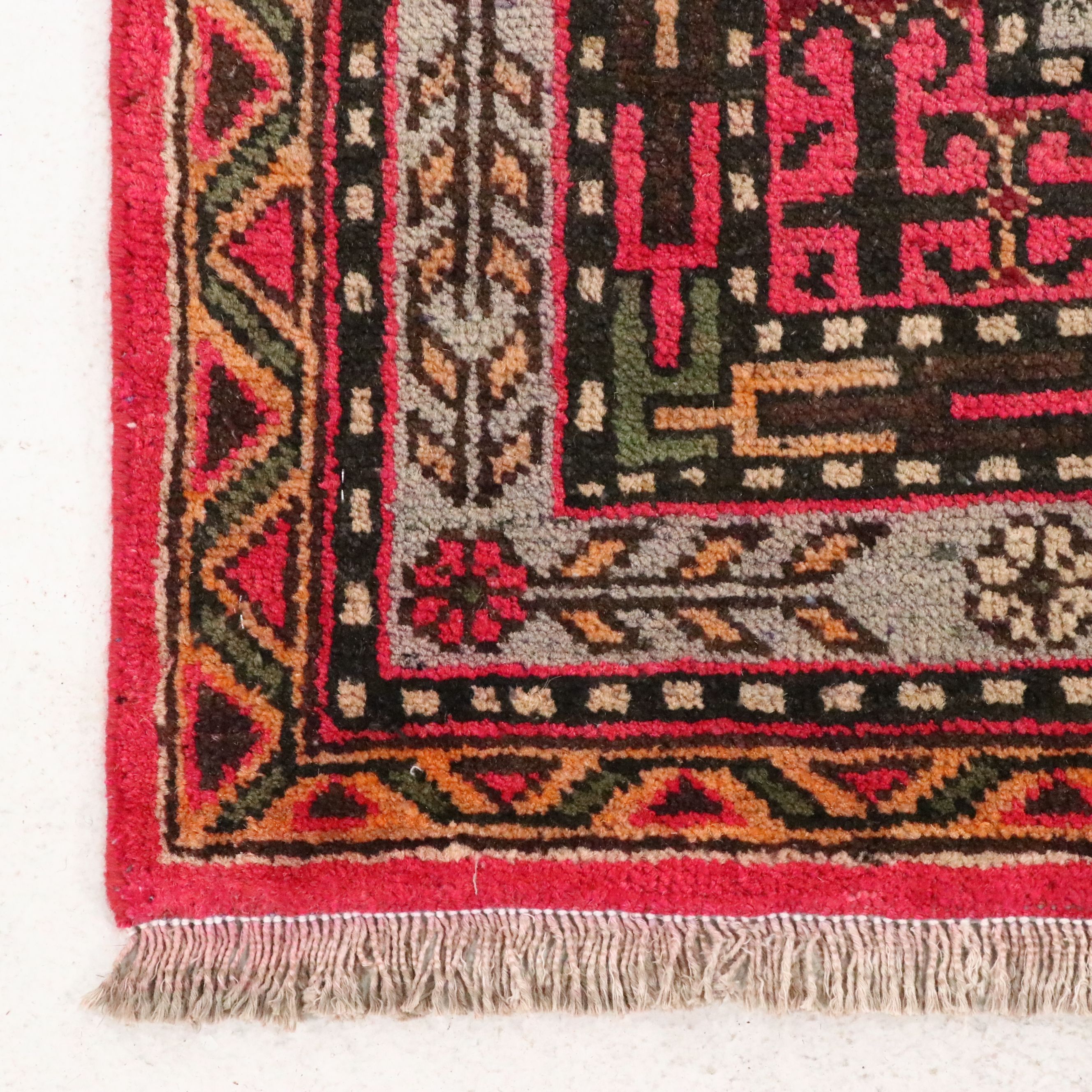 4'11 x 9'4 Hand-Knotted East Turkestan Khotan Long Rug