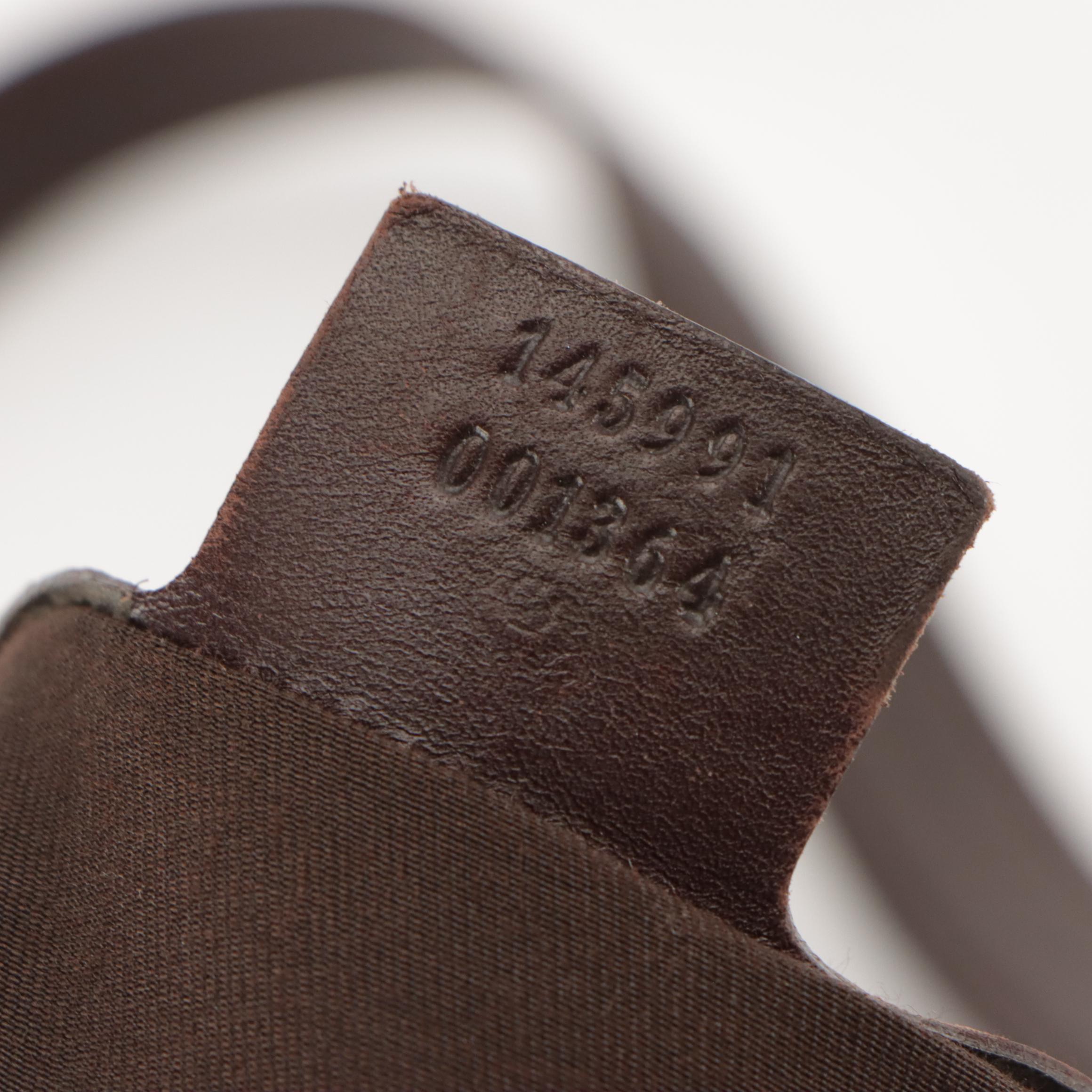 Gucci Zippered Punch Shoulder Bag in Chocolate Brown Guccissima Leather