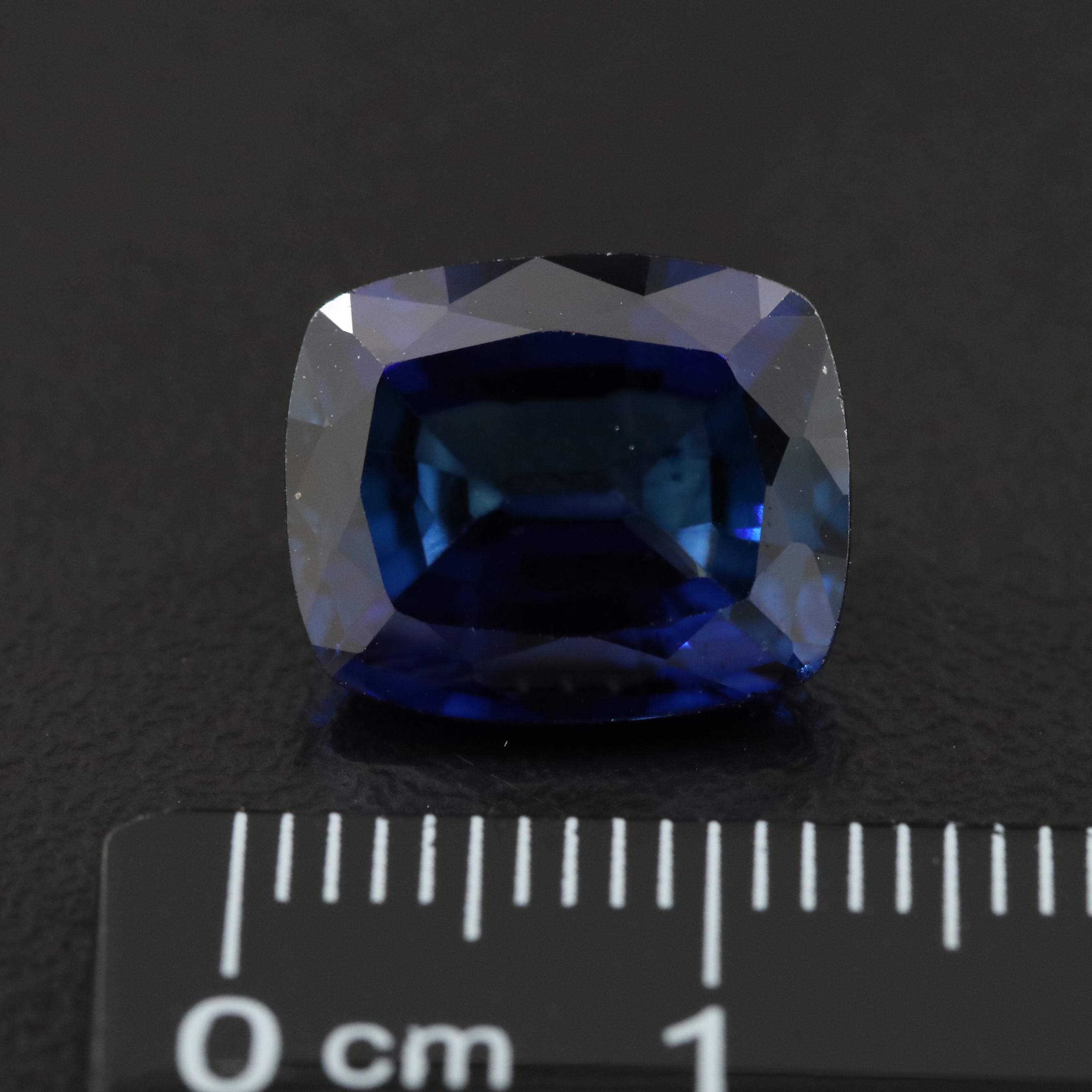 Loose 7.18 CT Lab Grown Sapphire