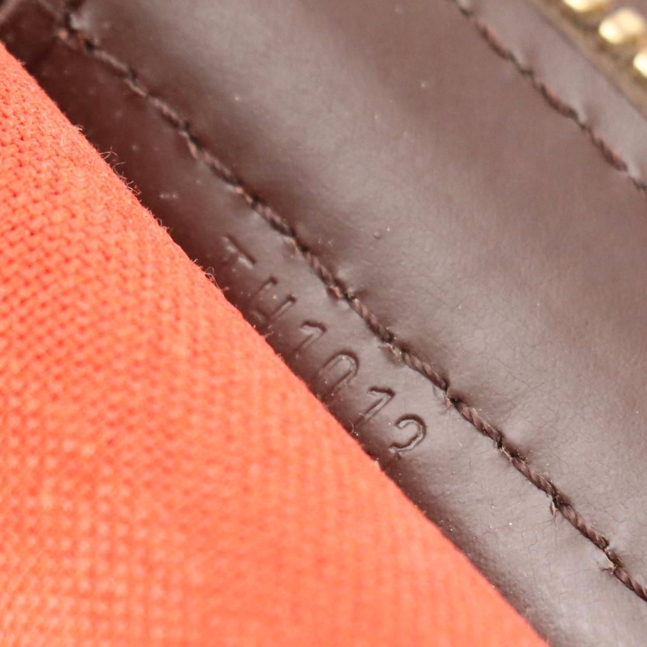 Louis Vuitton Chelsea Shoulder Bag in Damier Ebene Coated Canvas and Leather