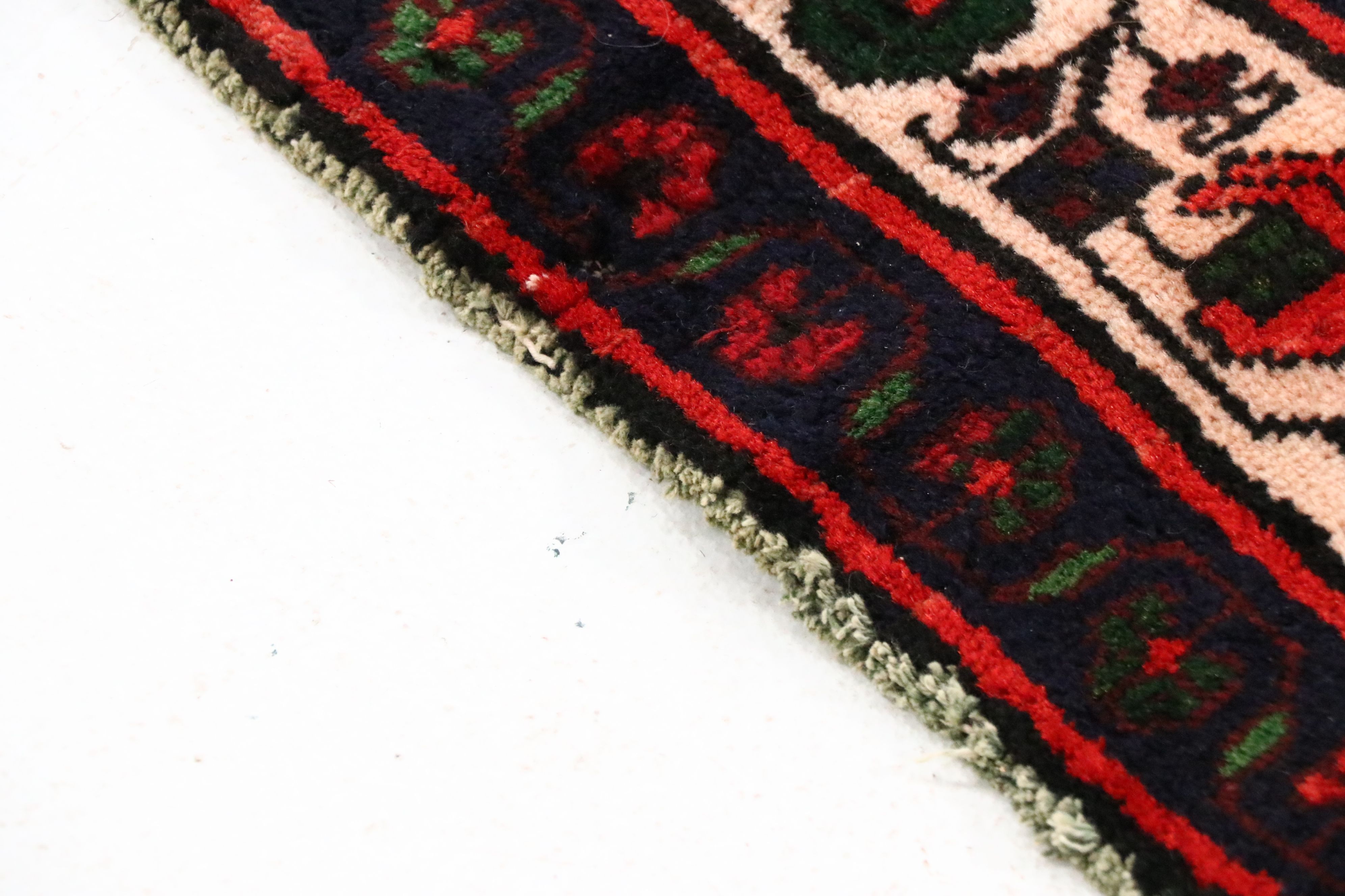 5'2 x 8'7 Hand-Knotted Persian Hamadan Area Rug