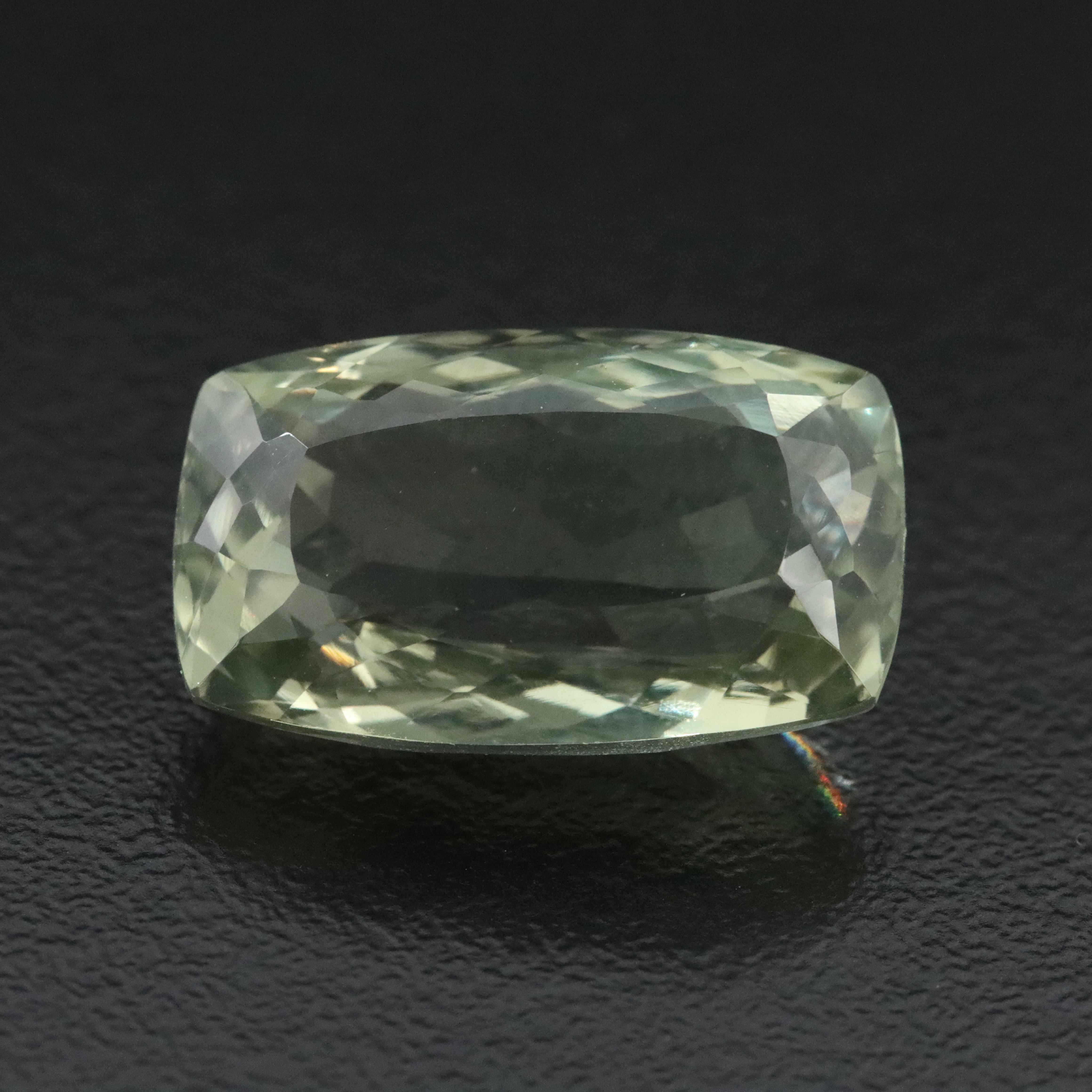 Loose 14.97 CT Prasiolite