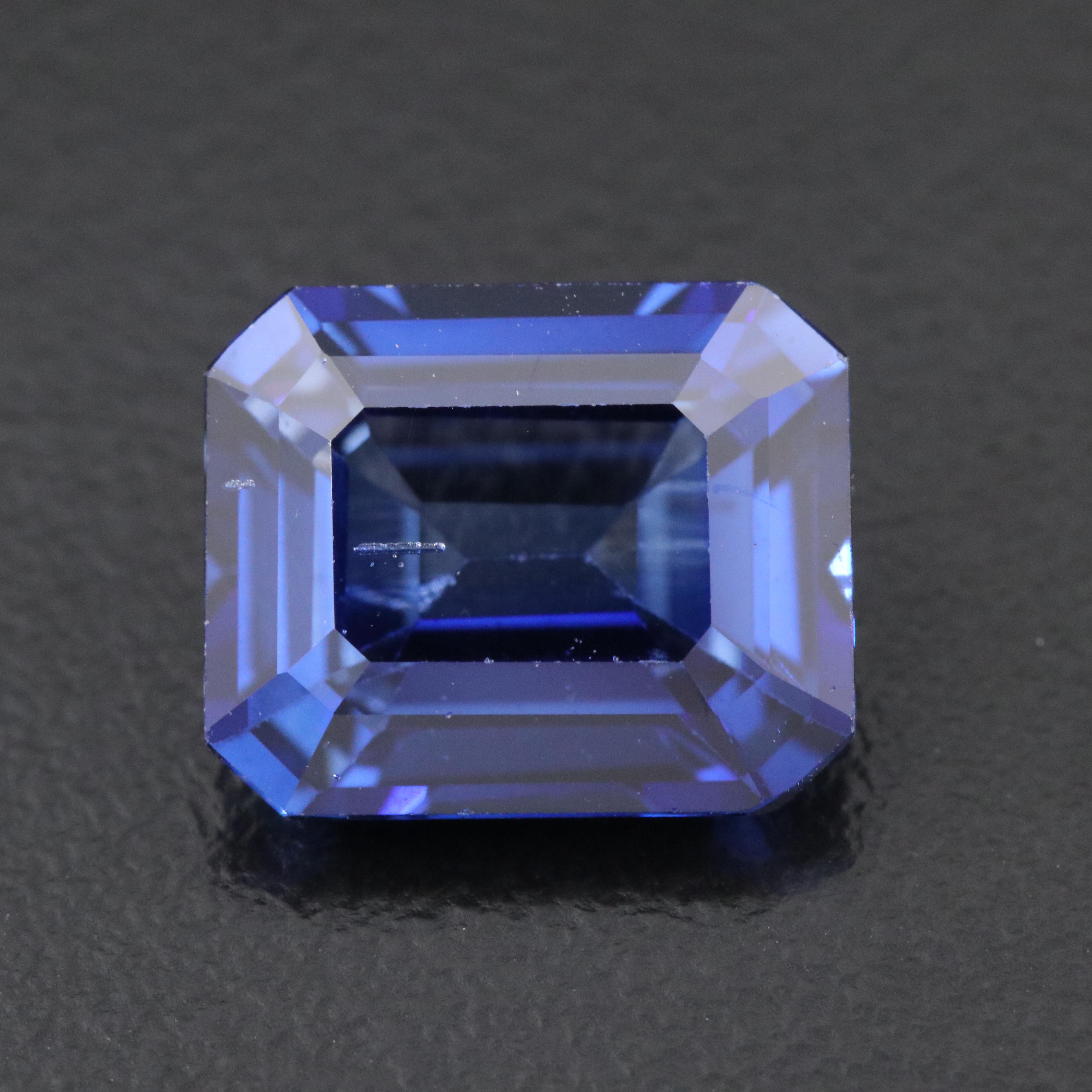 Loose 7.05 CT Lab Grown Sapphire