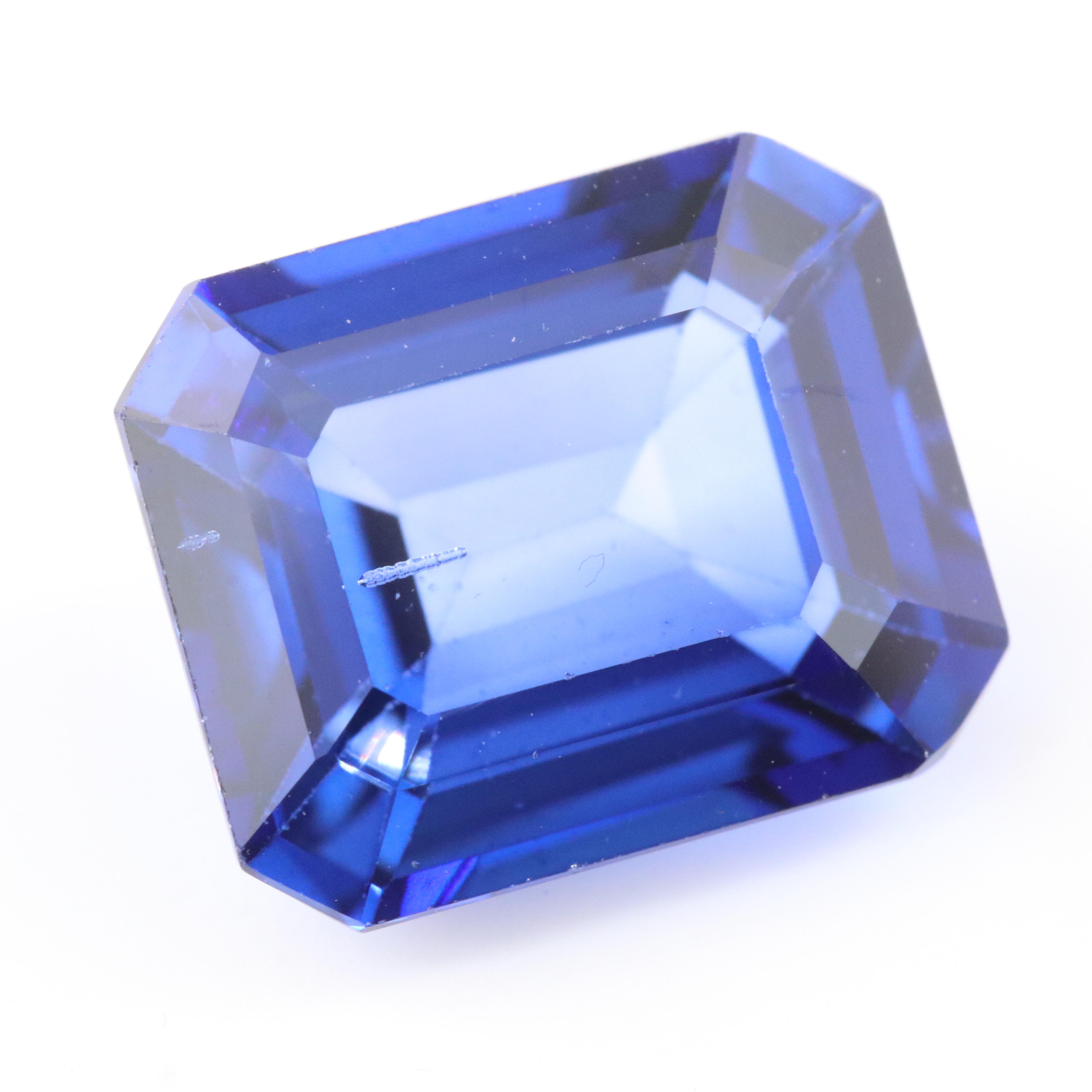 Loose 7.05 CT Lab Grown Sapphire