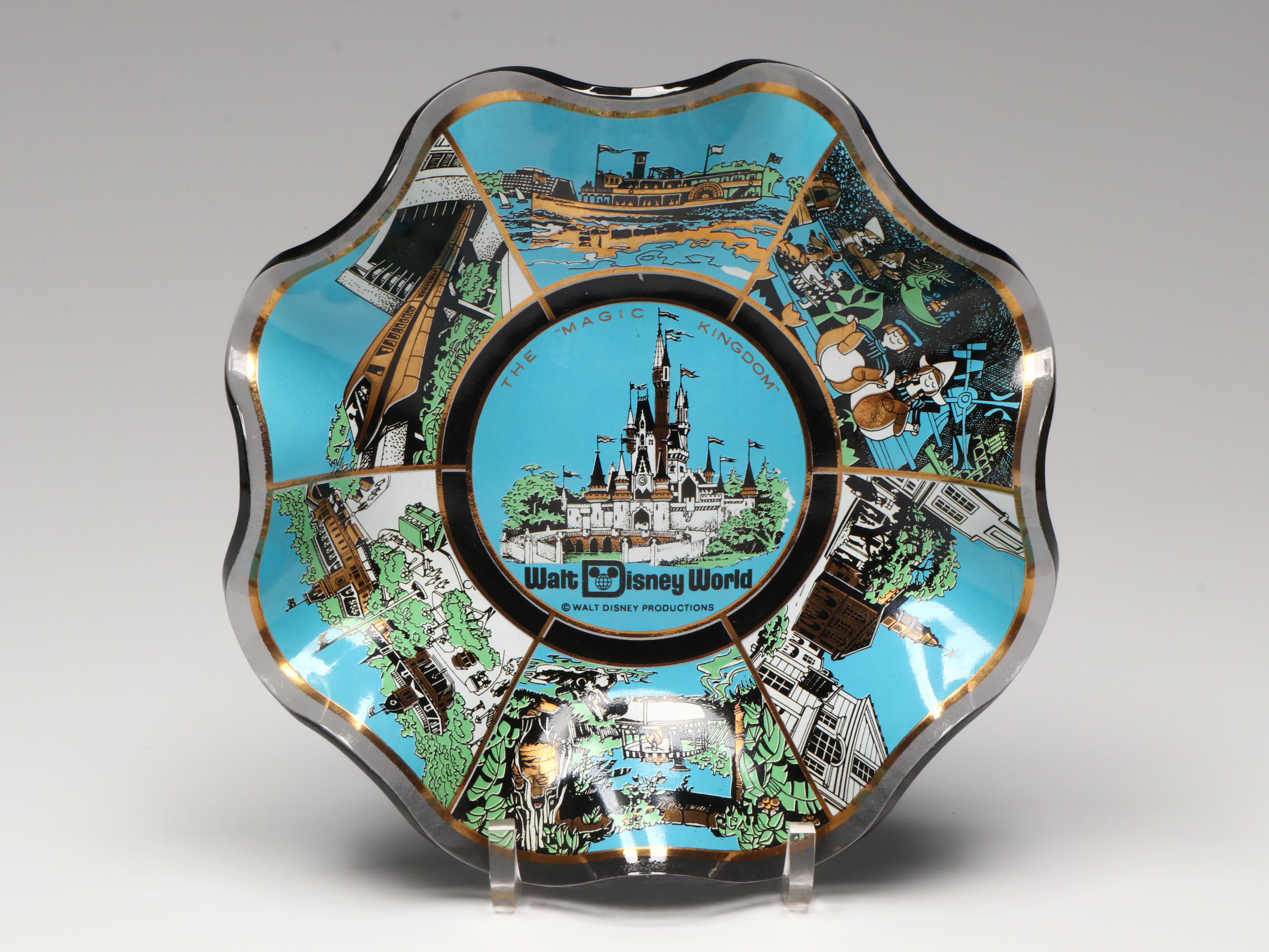 Vintage Lady Head Vase with Walt Disney World Souvenir Glass Bowls