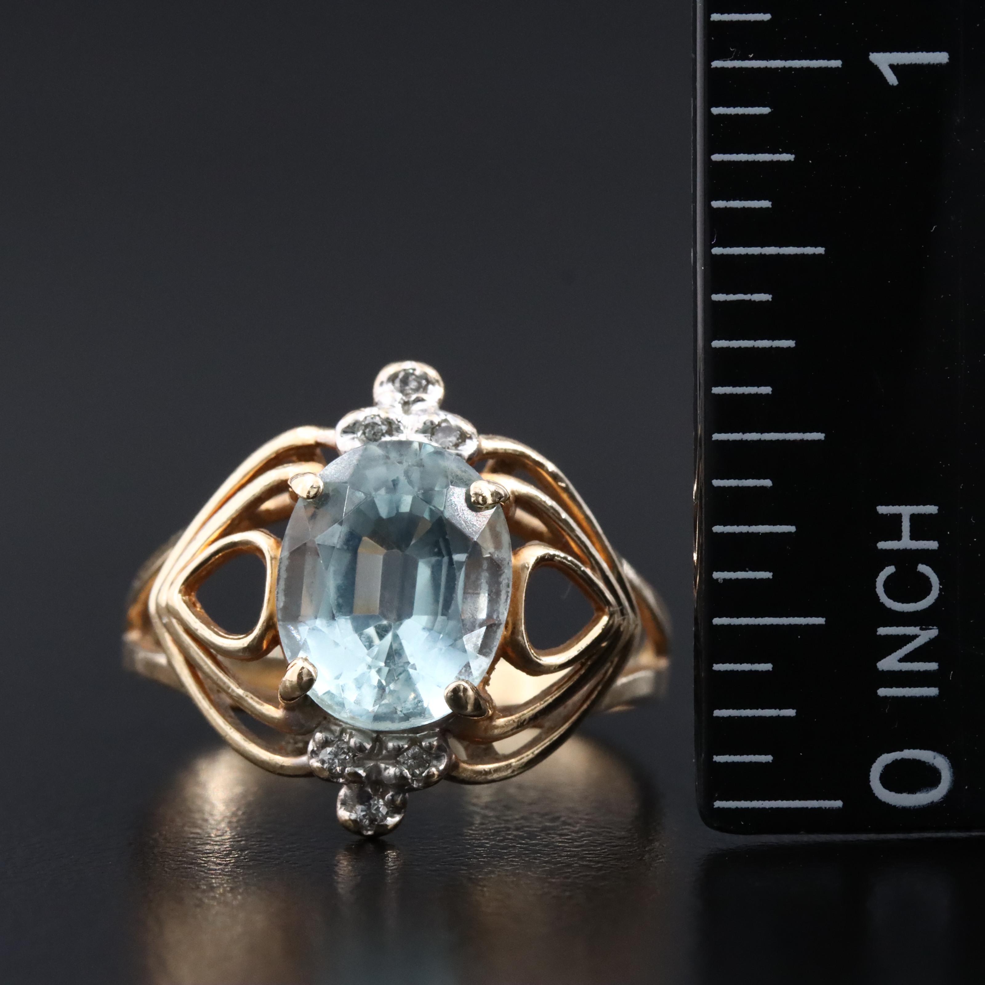 14K Aquamarine and Diamond Ring