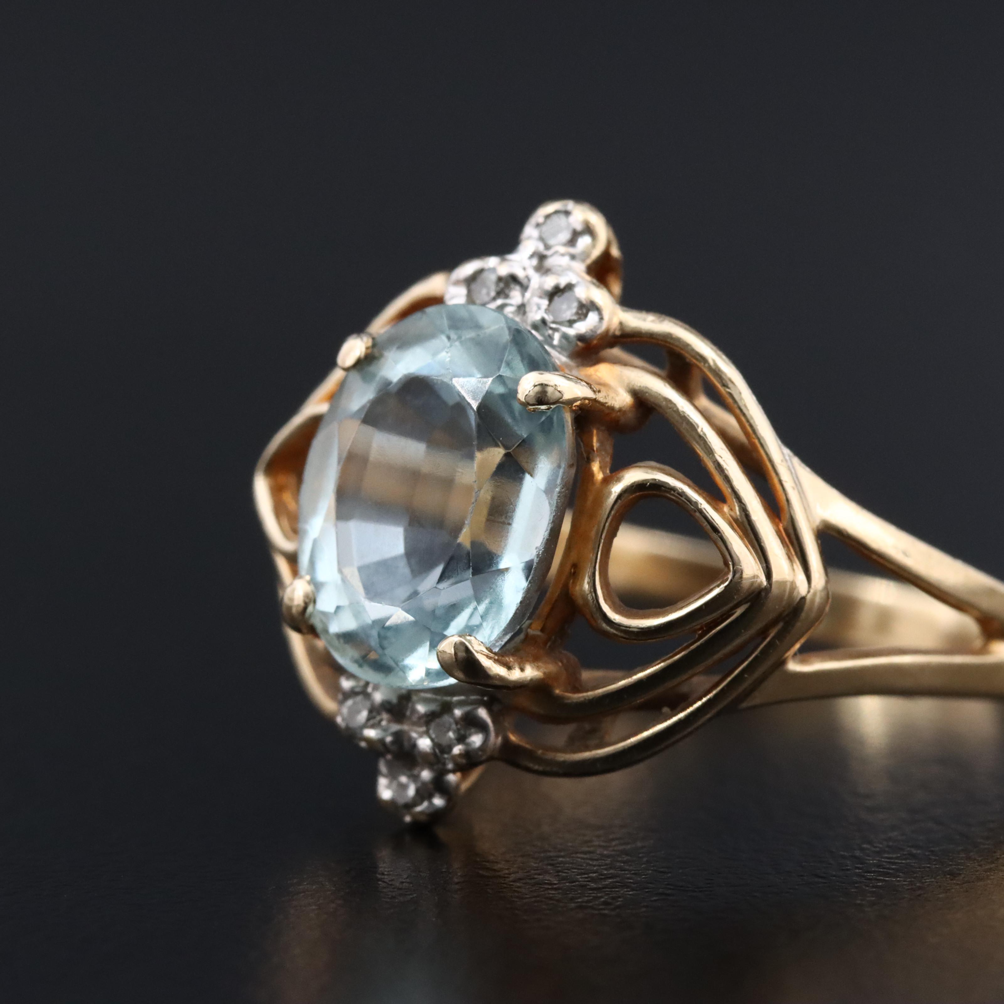 14K Aquamarine and Diamond Ring