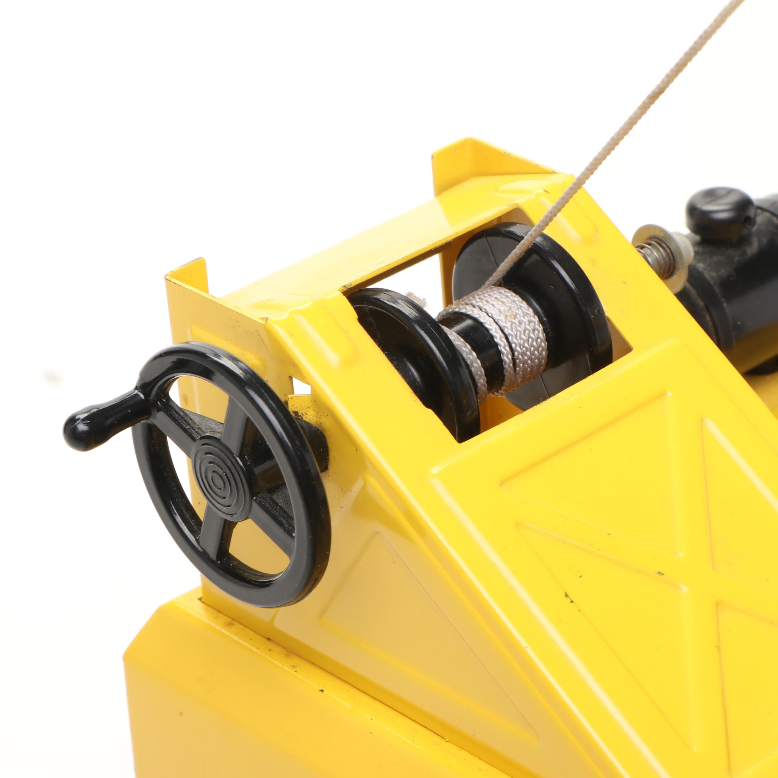 Tonka Pressed Steel Mighty Dump Truck and Crane, Mid to Late 20th Century