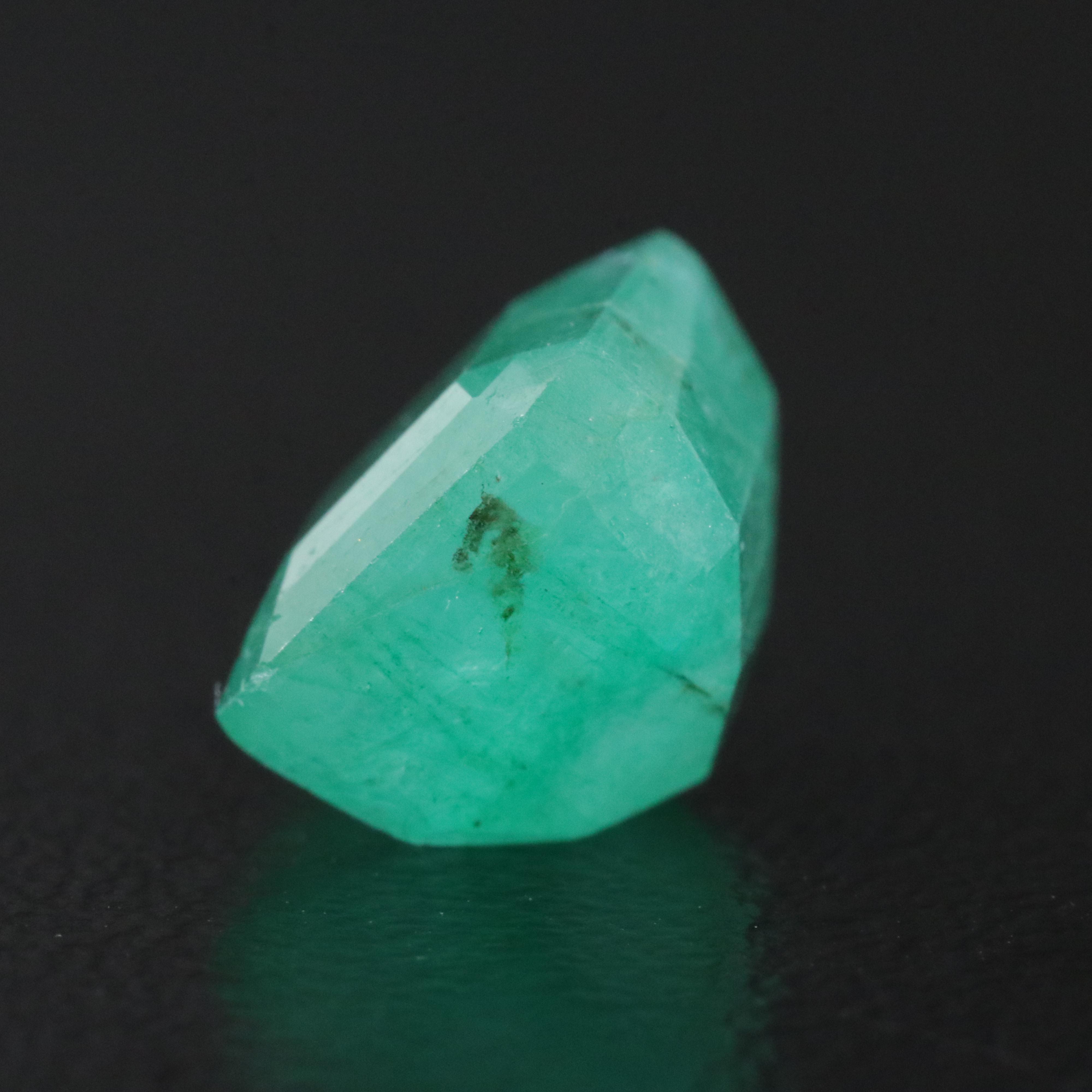 Loose 3.63 CT Emerald