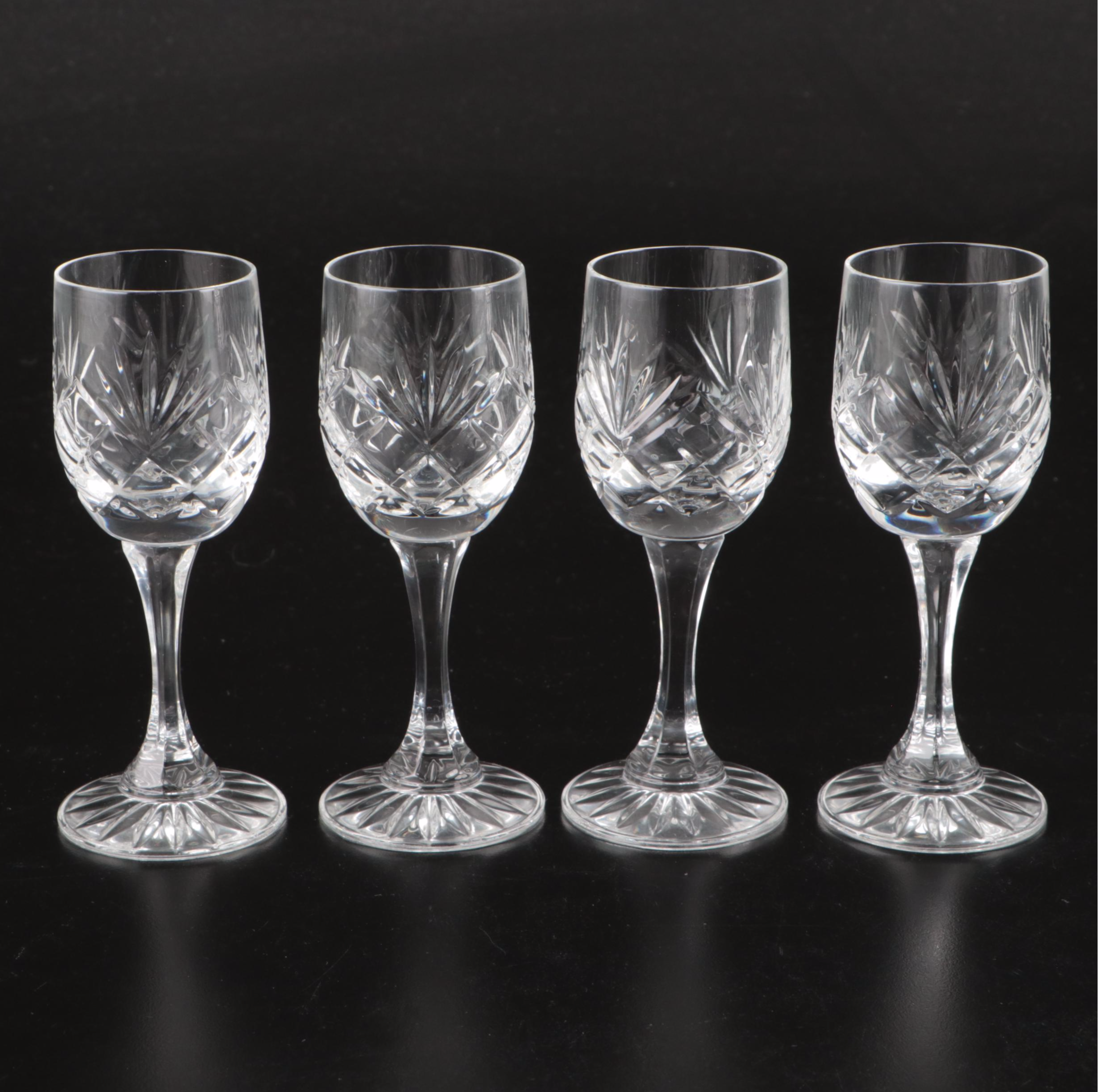 Edwardian Style Crystal Decanter with Cordial Glasses, Mid to Late 20th Century
