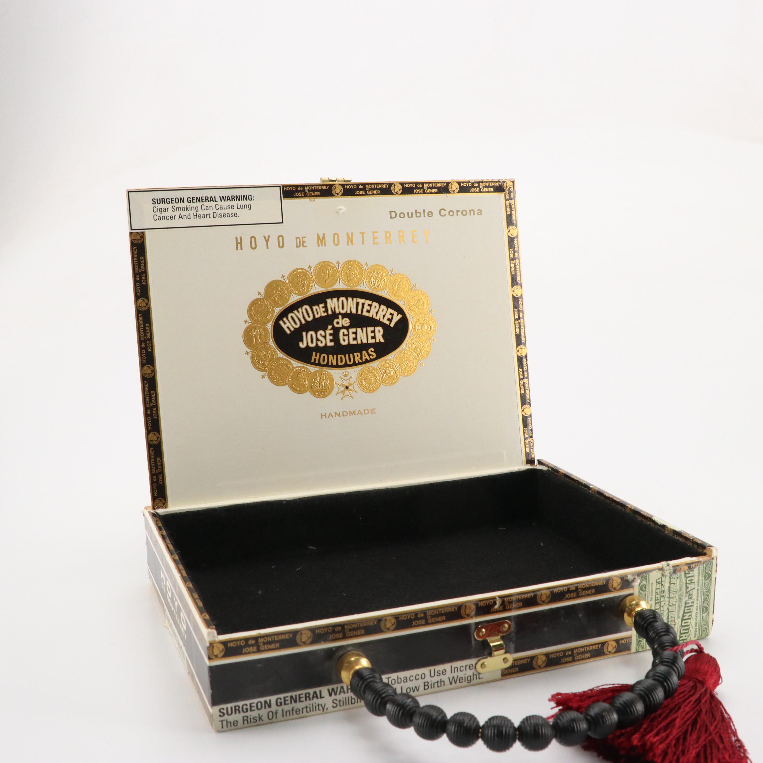 Hoyo De Monterrey de José Gener Cigar Box Purse with Bead Handle