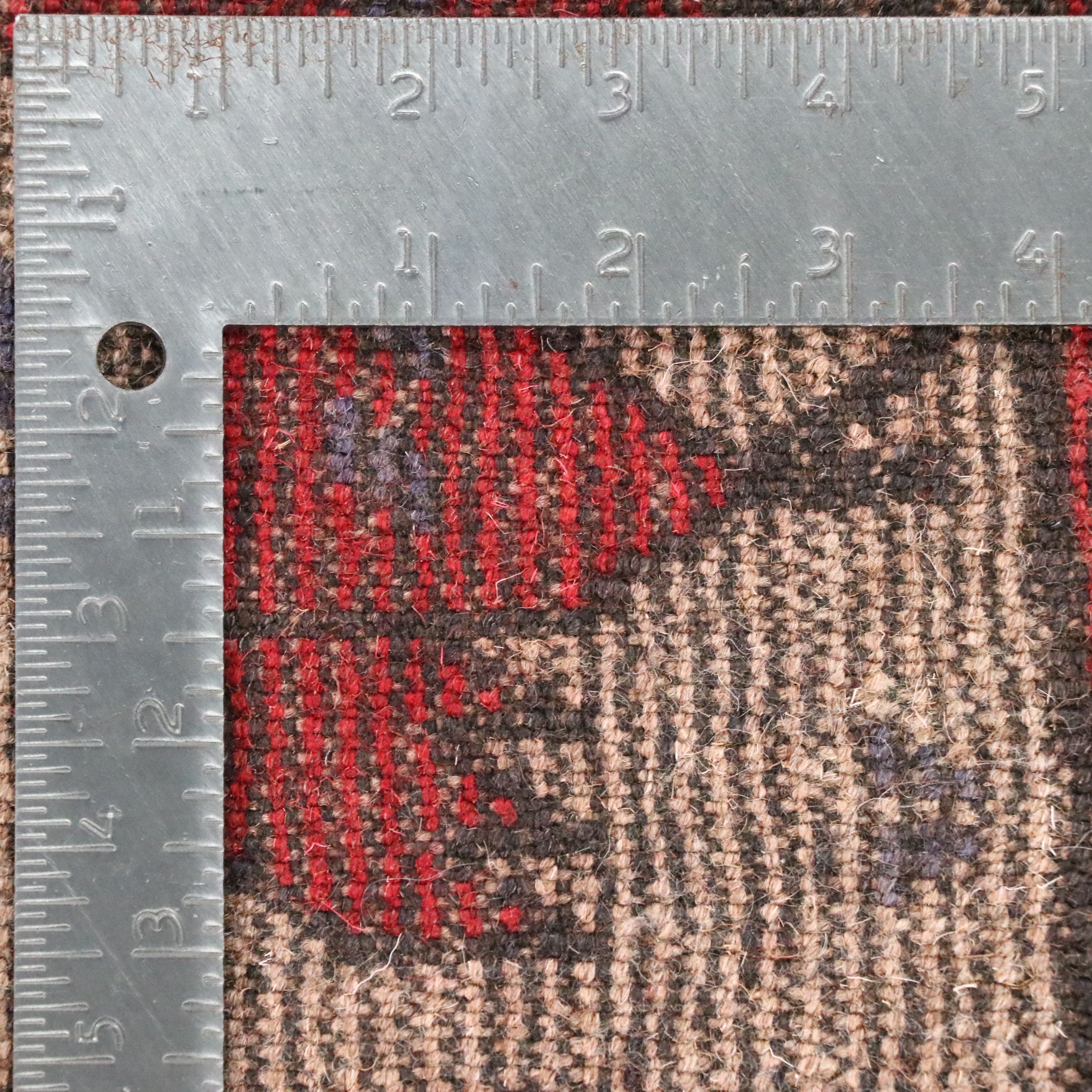 4'5 x 6'1 Hand-Knotted Caucasian Akstafa Area Rug