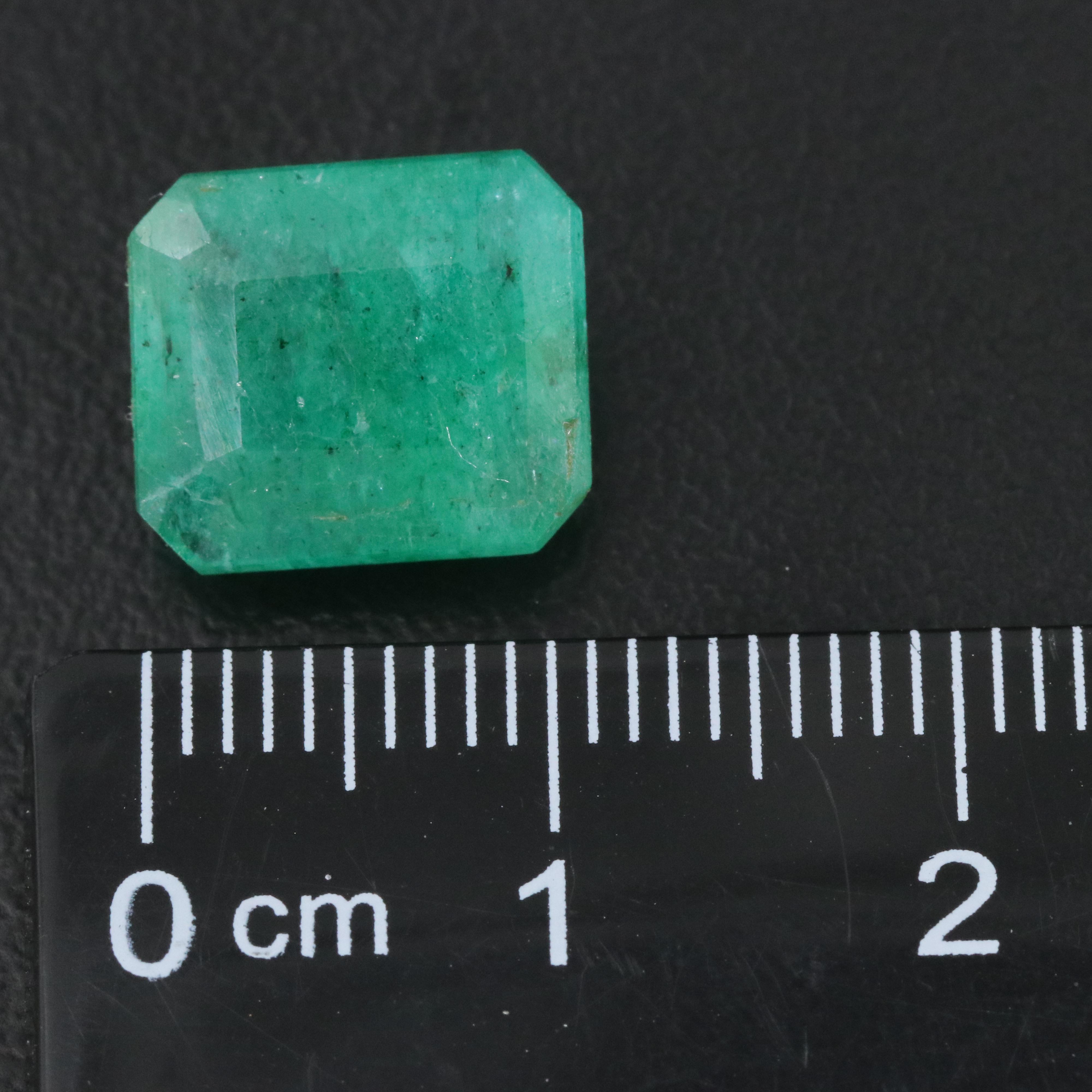 Loose 5.24 CT Emerald