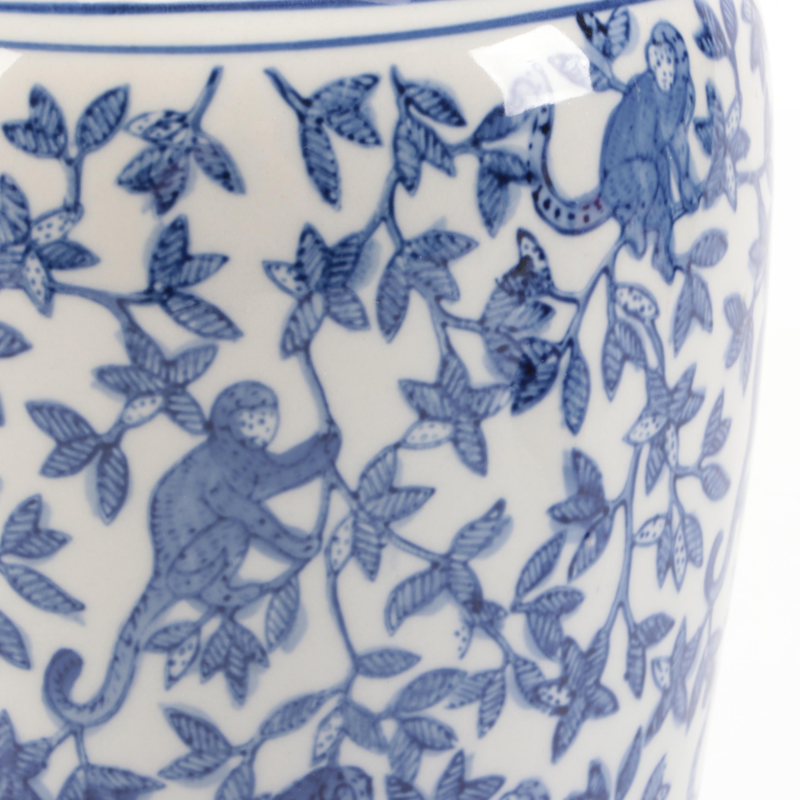 Chinese Blue and White Porcelain Double Happiness Ginger Jar and Vase