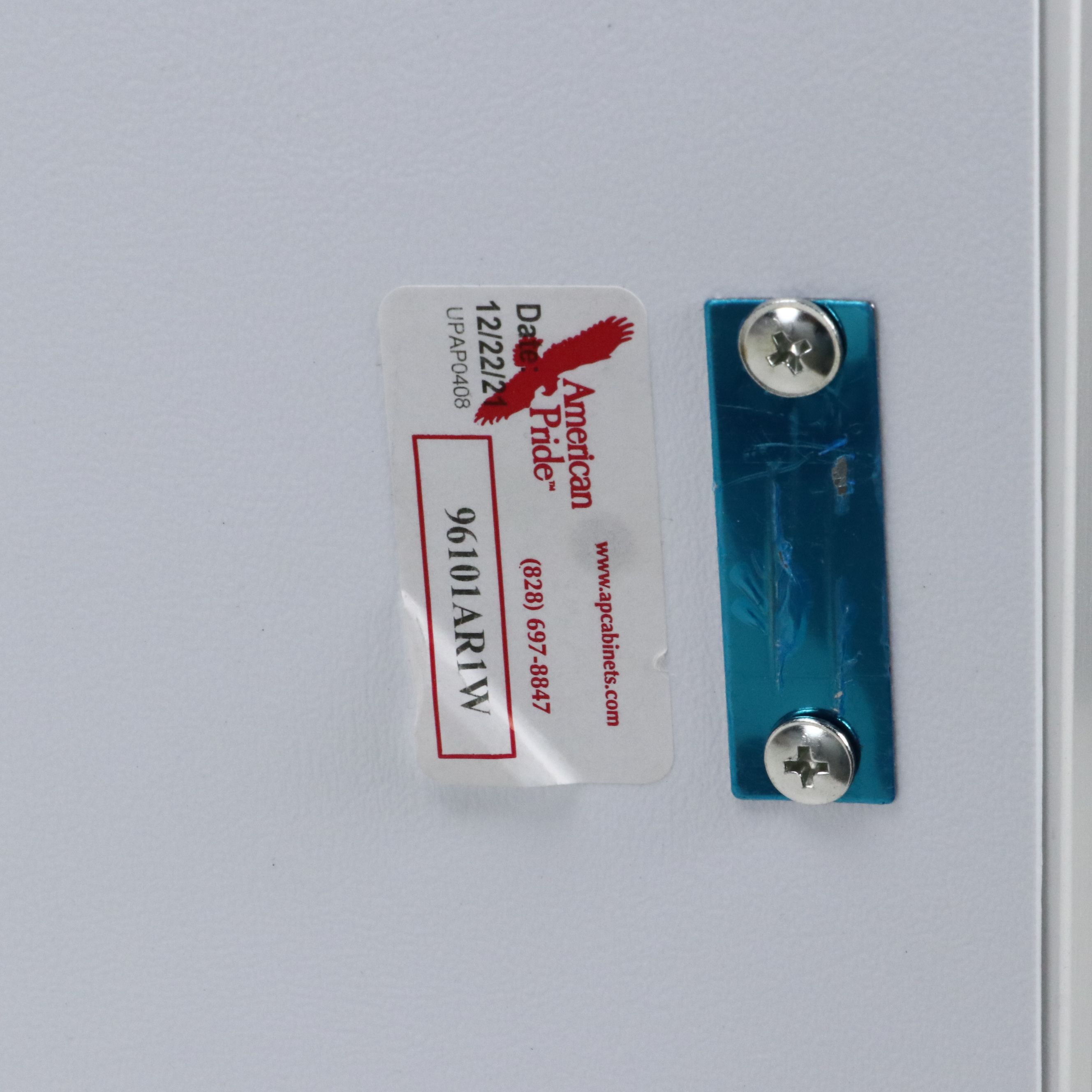 Contemporary Mirrored Bathroom Medicine Cabinet