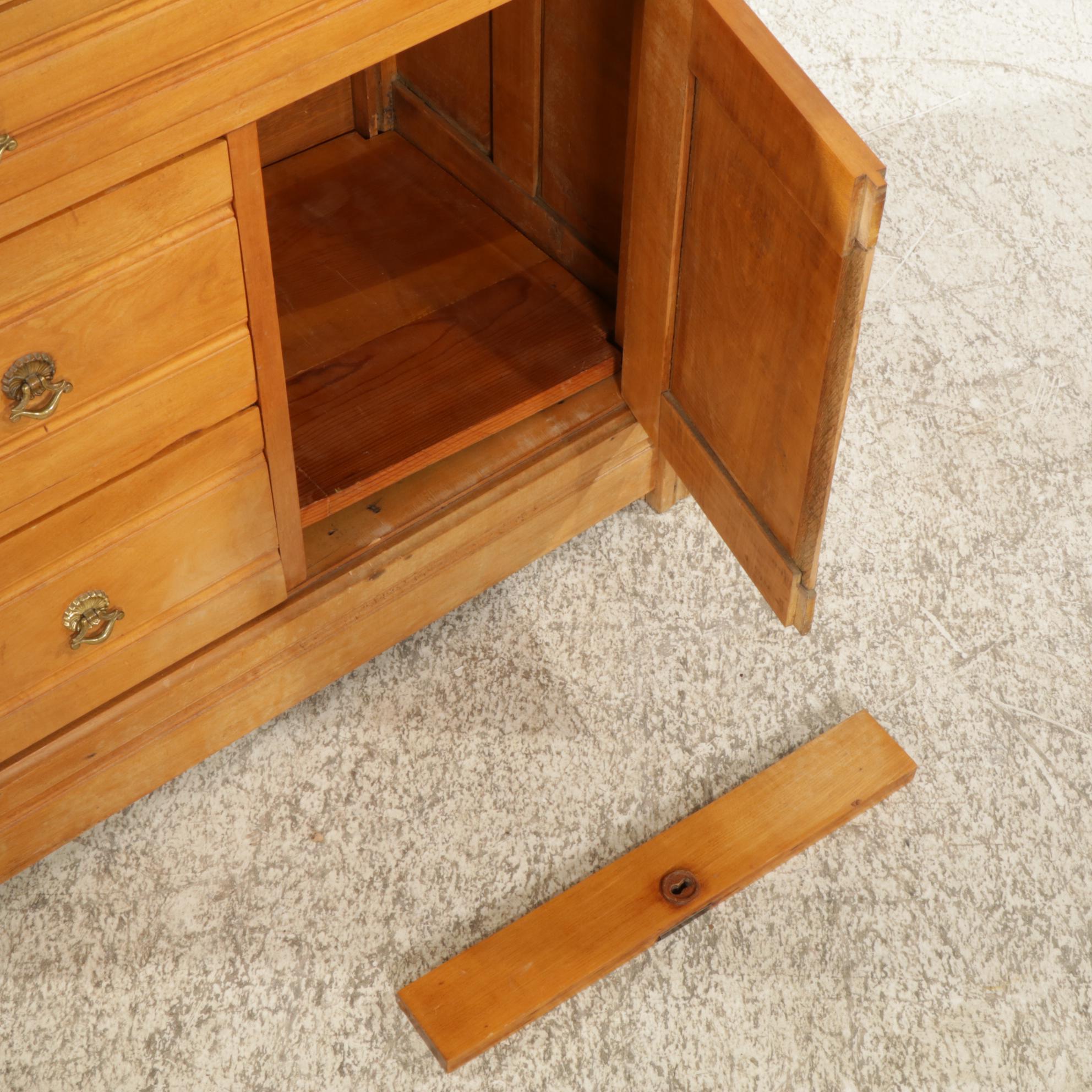 Maple Washstand, Early 20th Century