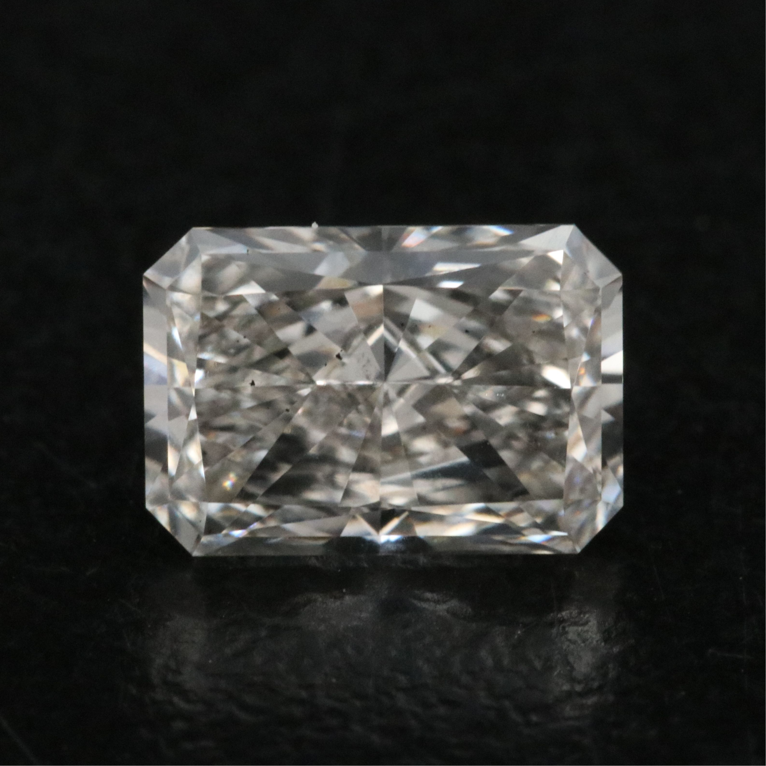 Loose 1.39 CT Lab Grown Diamond with IGI Report