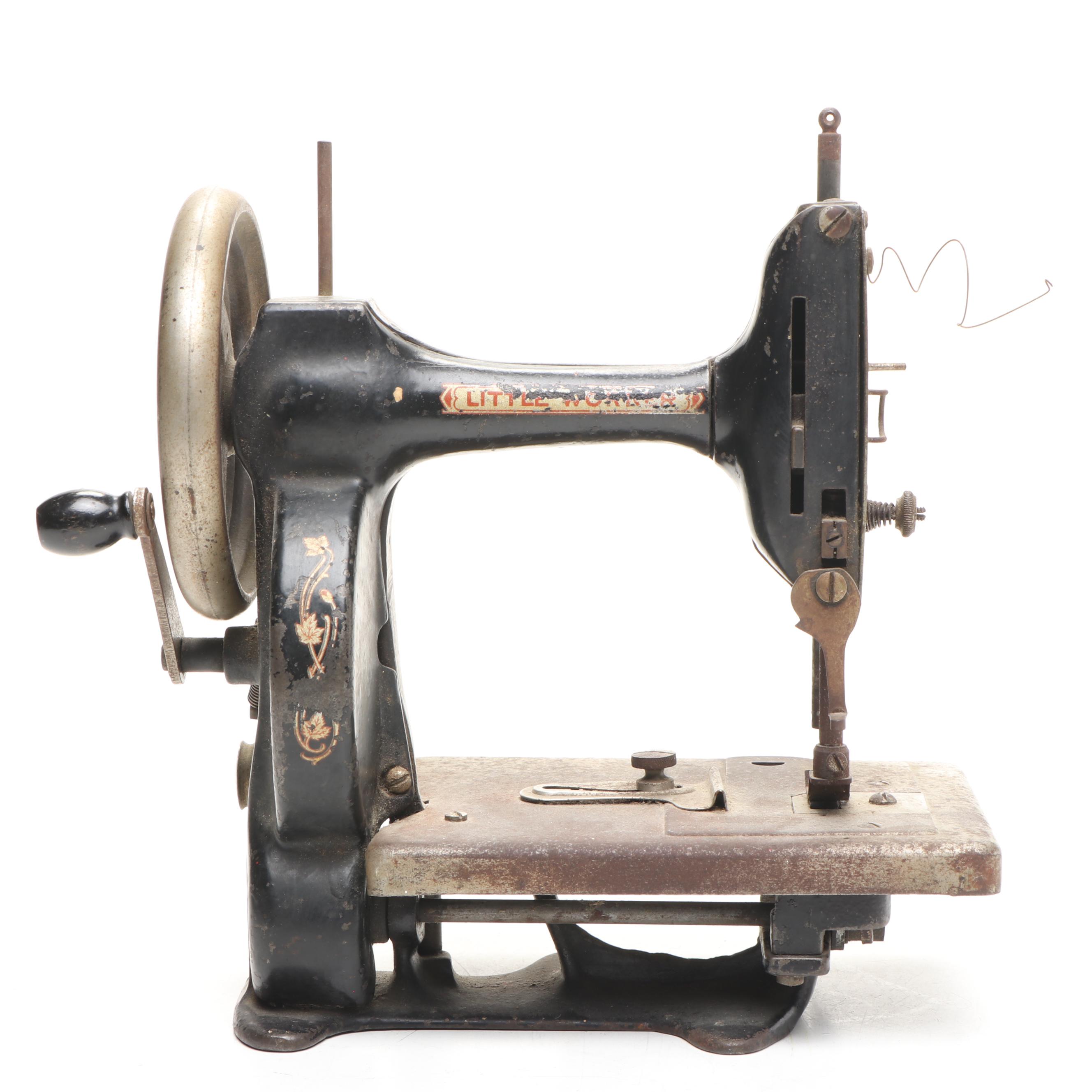 Little Worker Hand Crank Sewing Machine, Late 19th/Early 20th C.