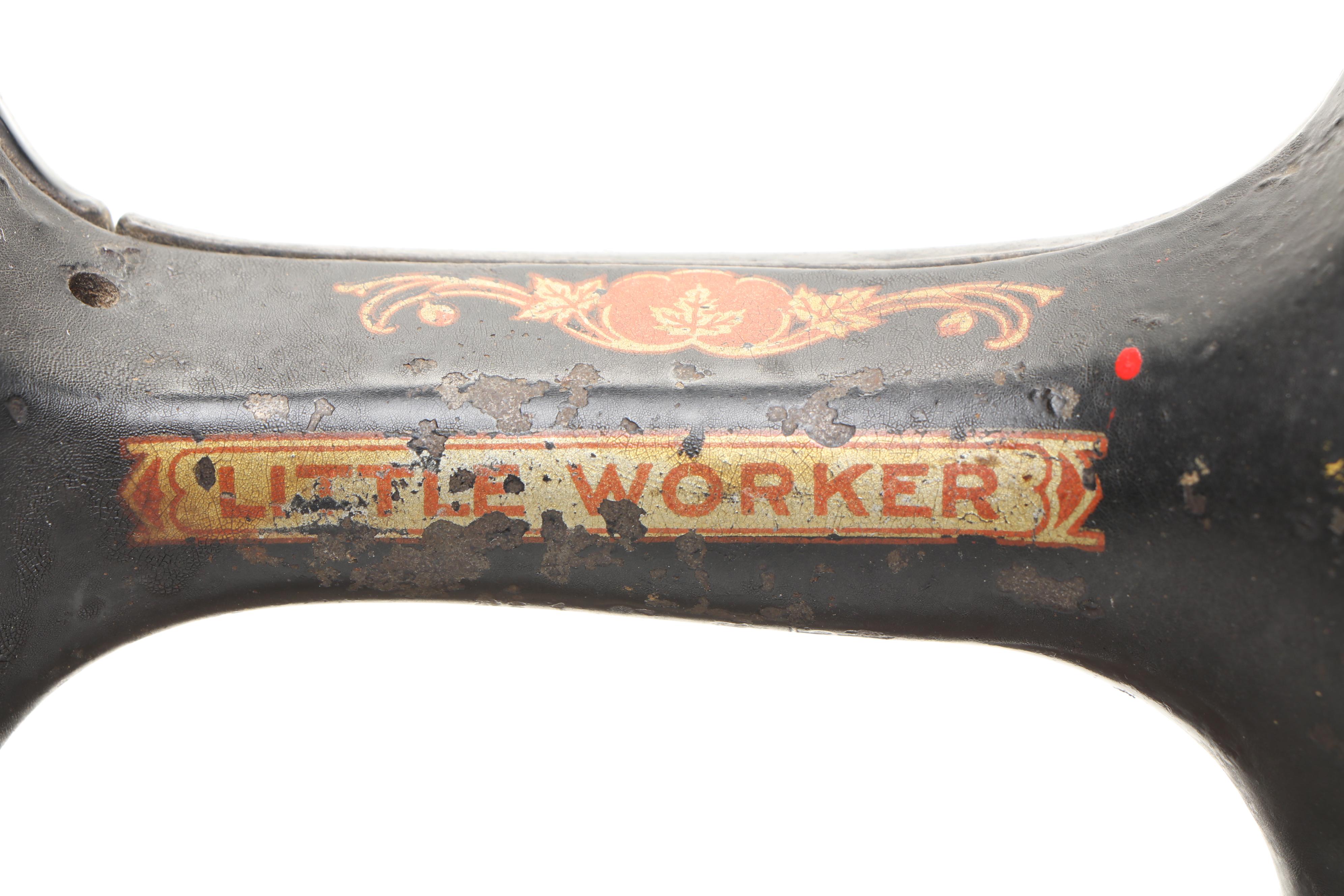 Little Worker Hand Crank Sewing Machine, Late 19th/Early 20th C.