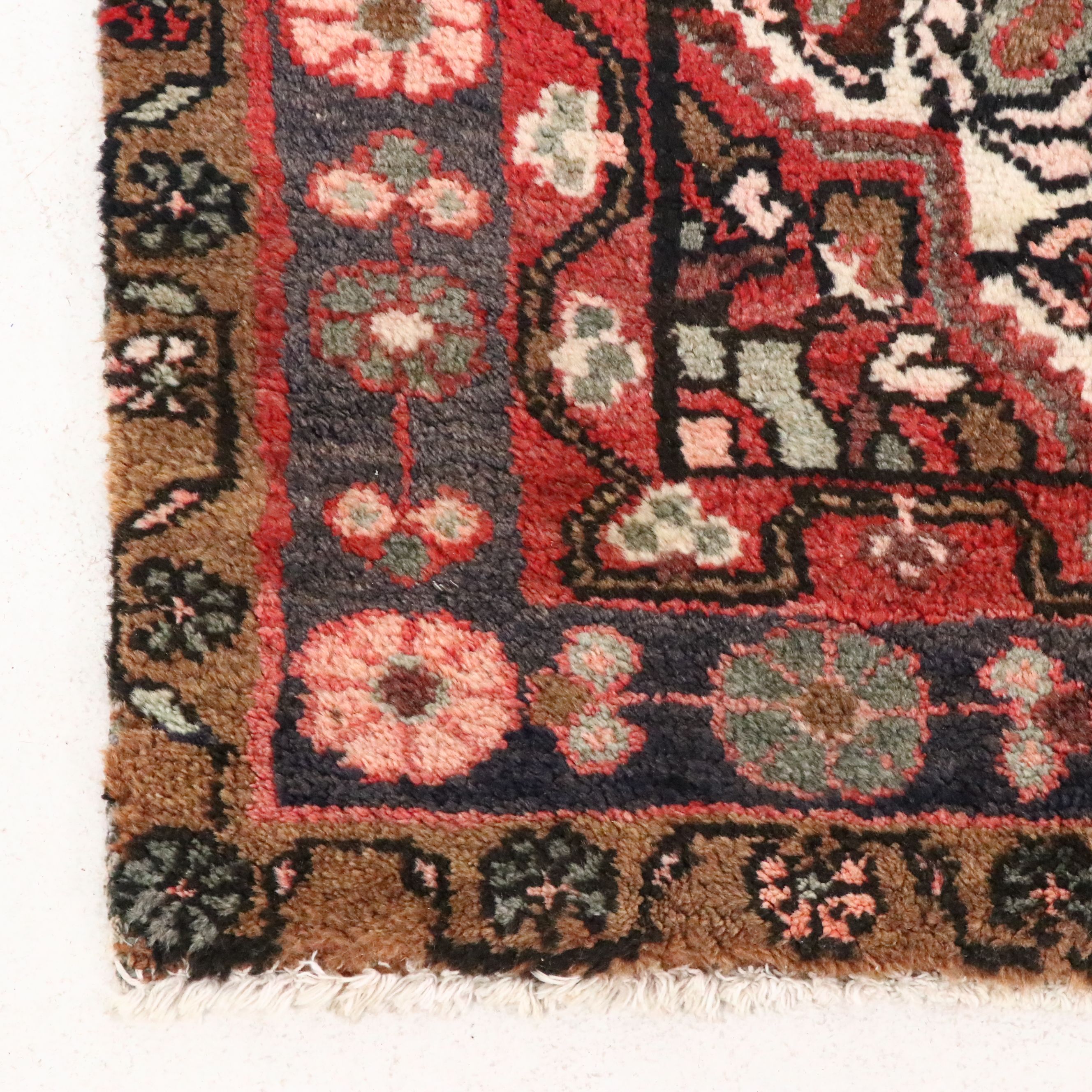 4'5 x 9'9 Hand-Knotted Persian Hamadan Area Rug