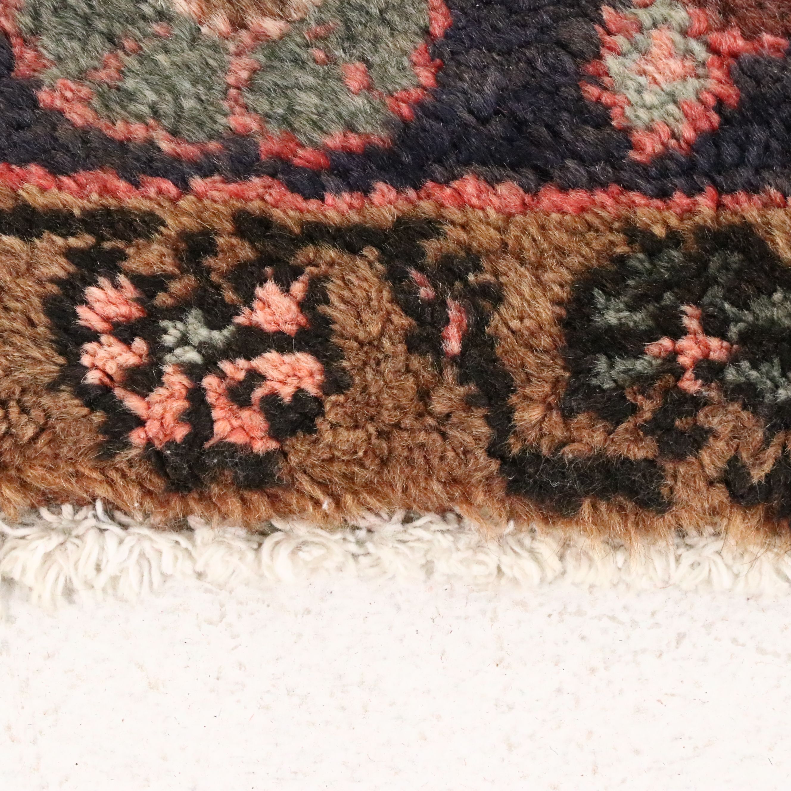 4'5 x 9'9 Hand-Knotted Persian Hamadan Area Rug