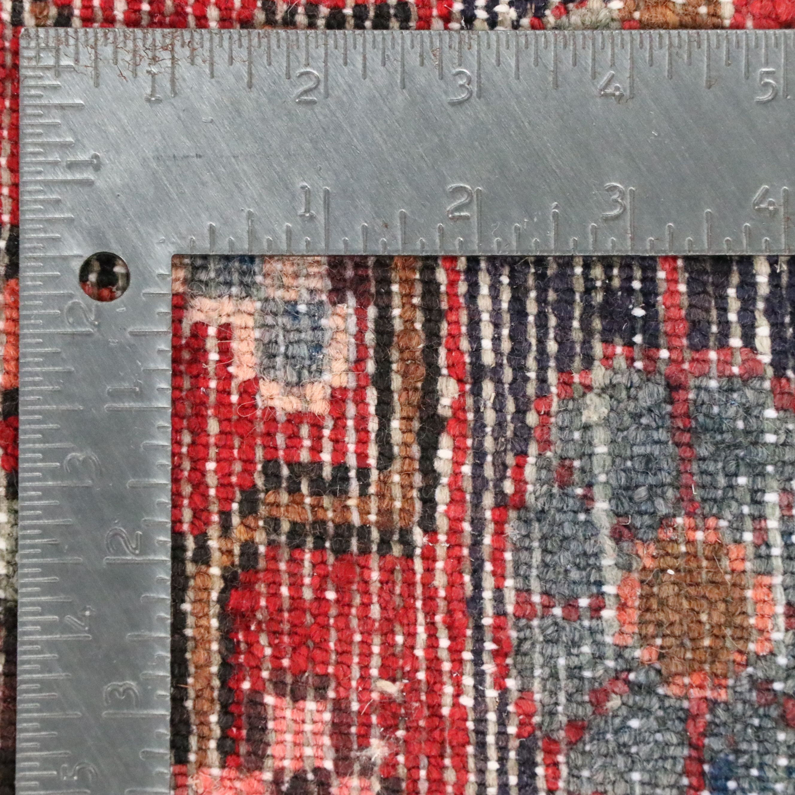 4'5 x 9'9 Hand-Knotted Persian Hamadan Area Rug