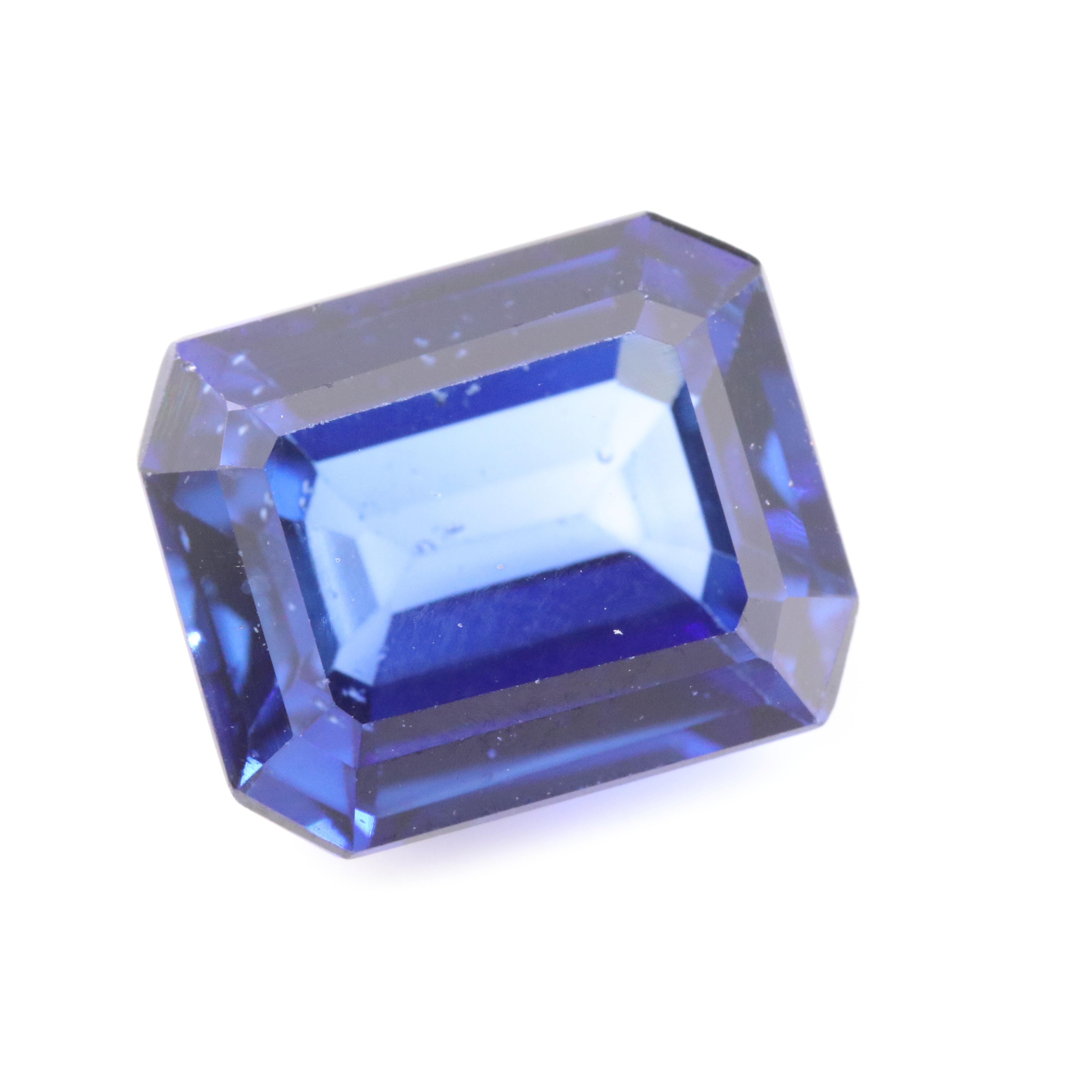 Loose 7.56 CT Lab Grown Sapphire