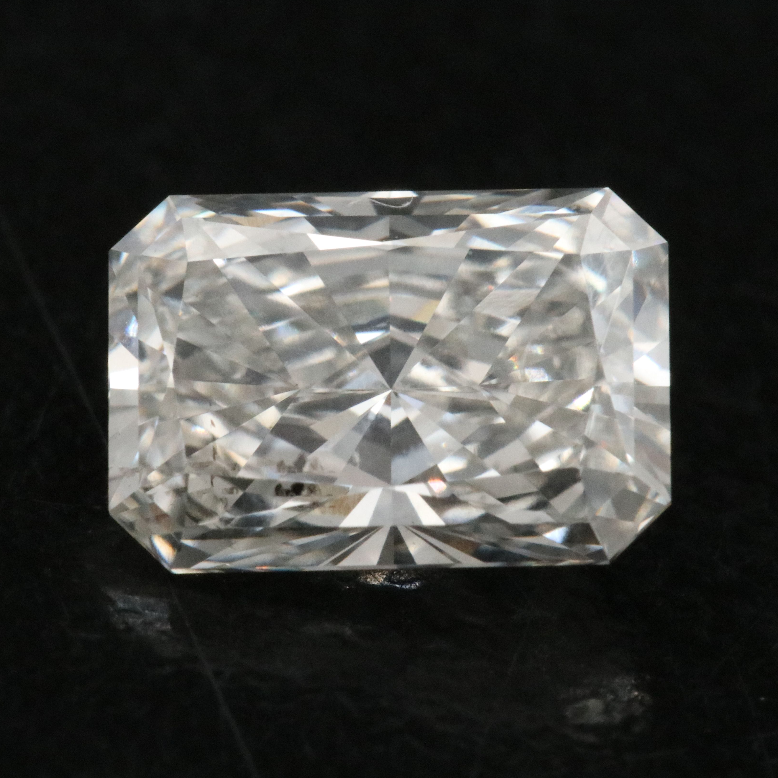 Loose 1.77 CT Lab Grown Diamond with IGI Report