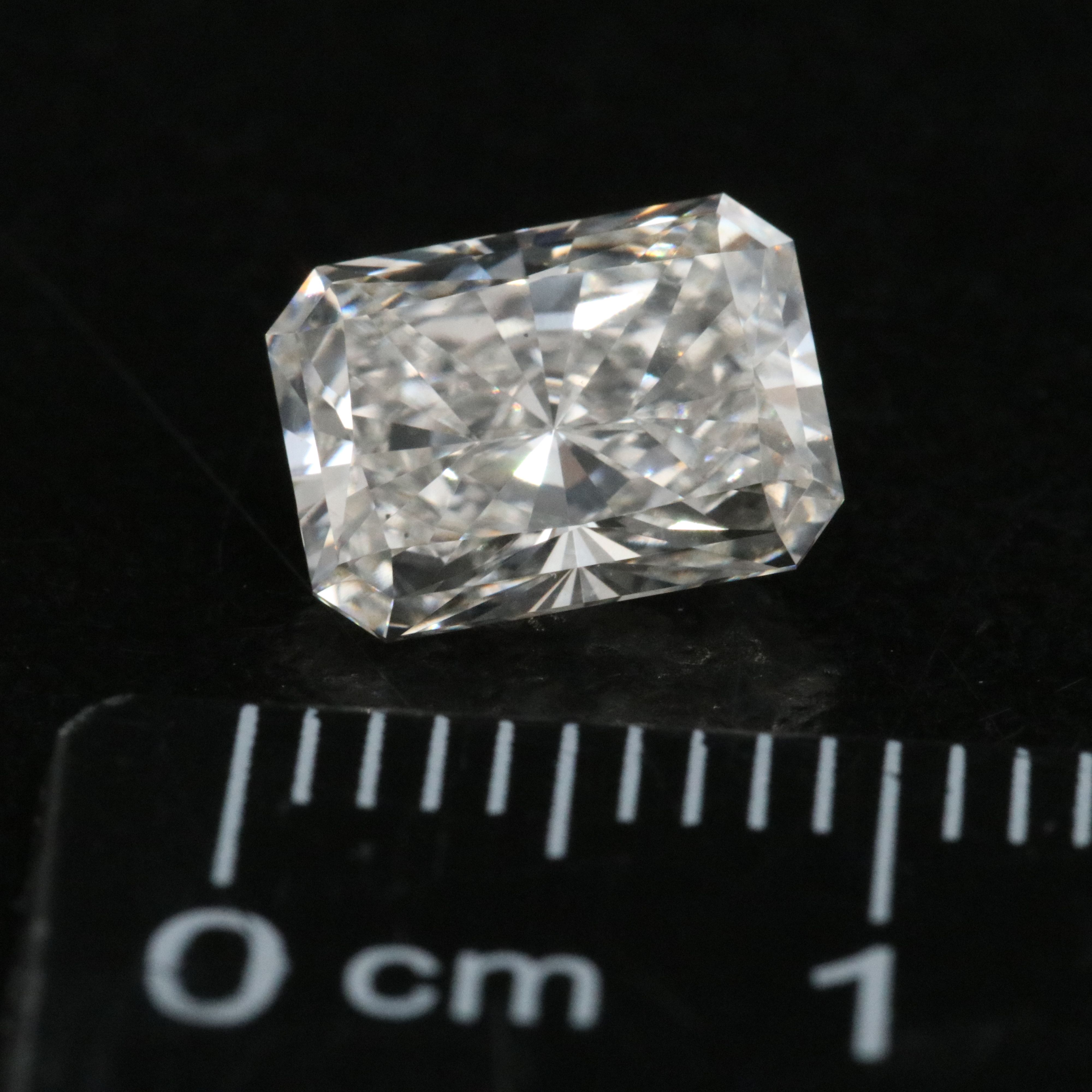 Loose 1.88 CT Lab Grown Diamond with IGI Report