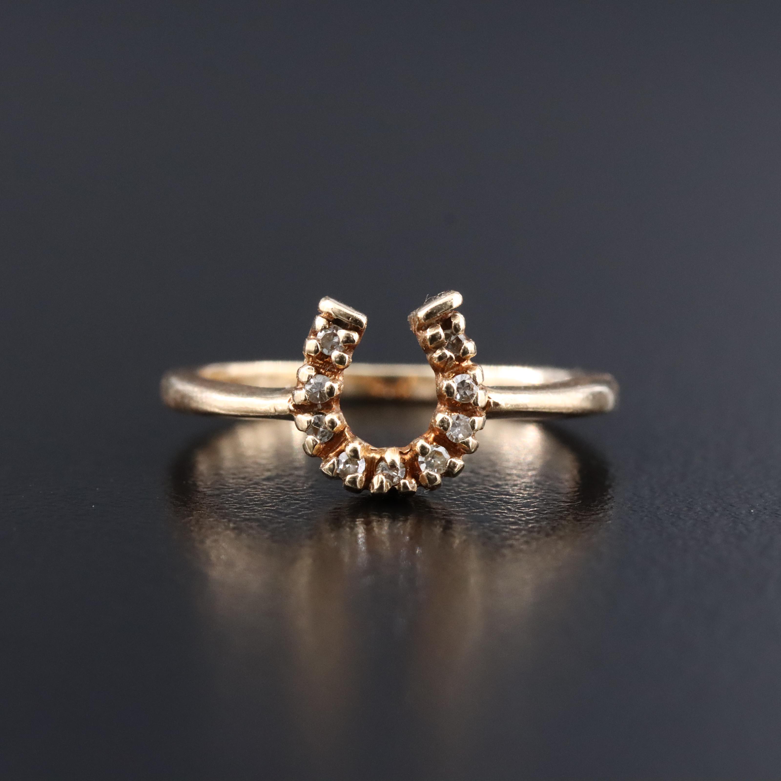 10K 0.06 CTW Diamond Horseshoe Ring