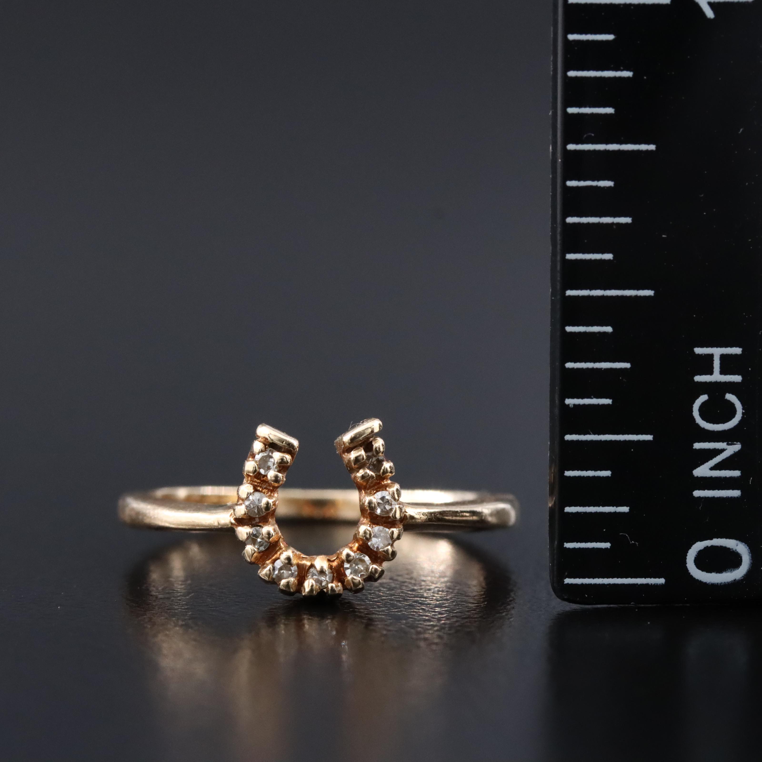 10K 0.06 CTW Diamond Horseshoe Ring