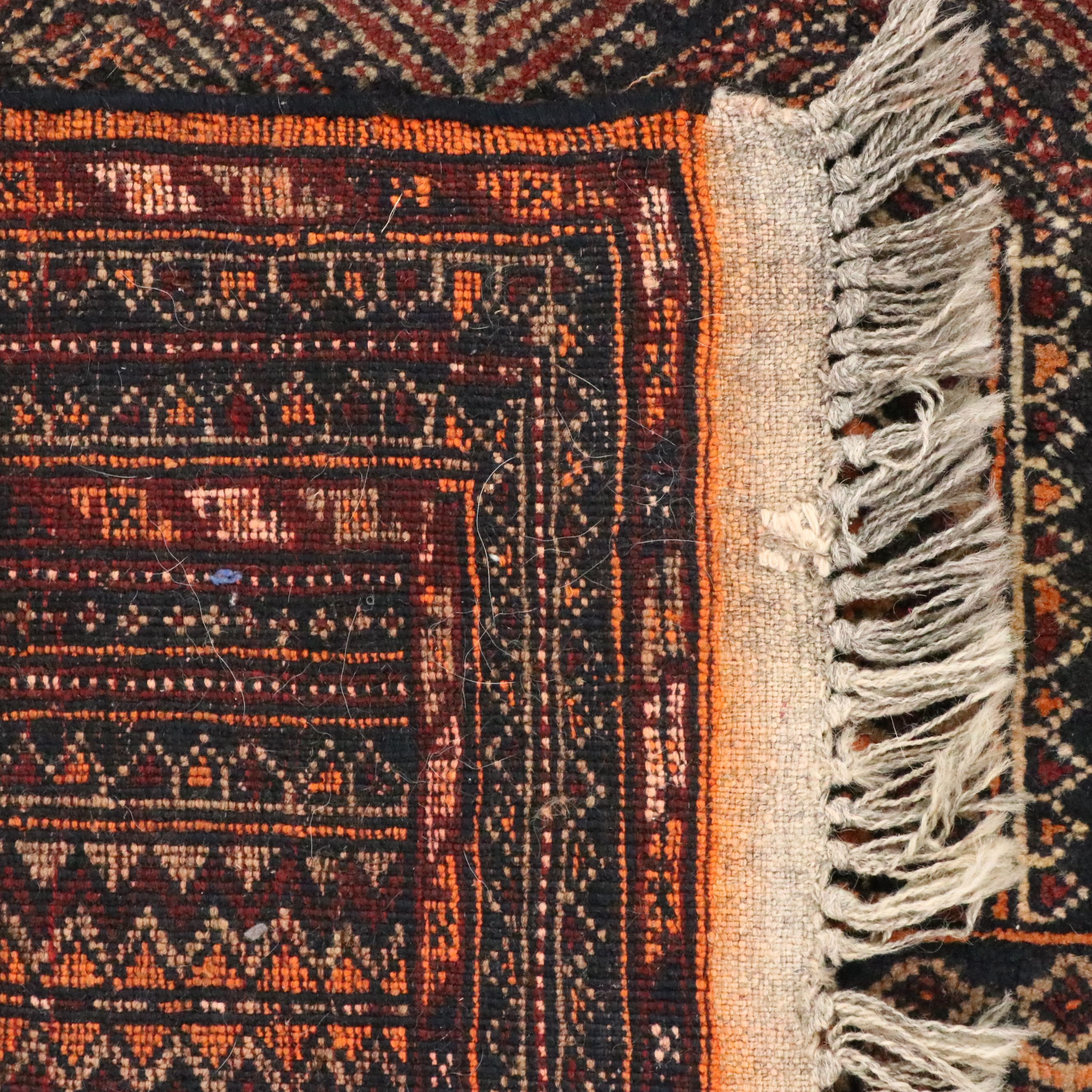 3' x 4'9 Hand-Knotted Turkish Ghiordes Accent Rug