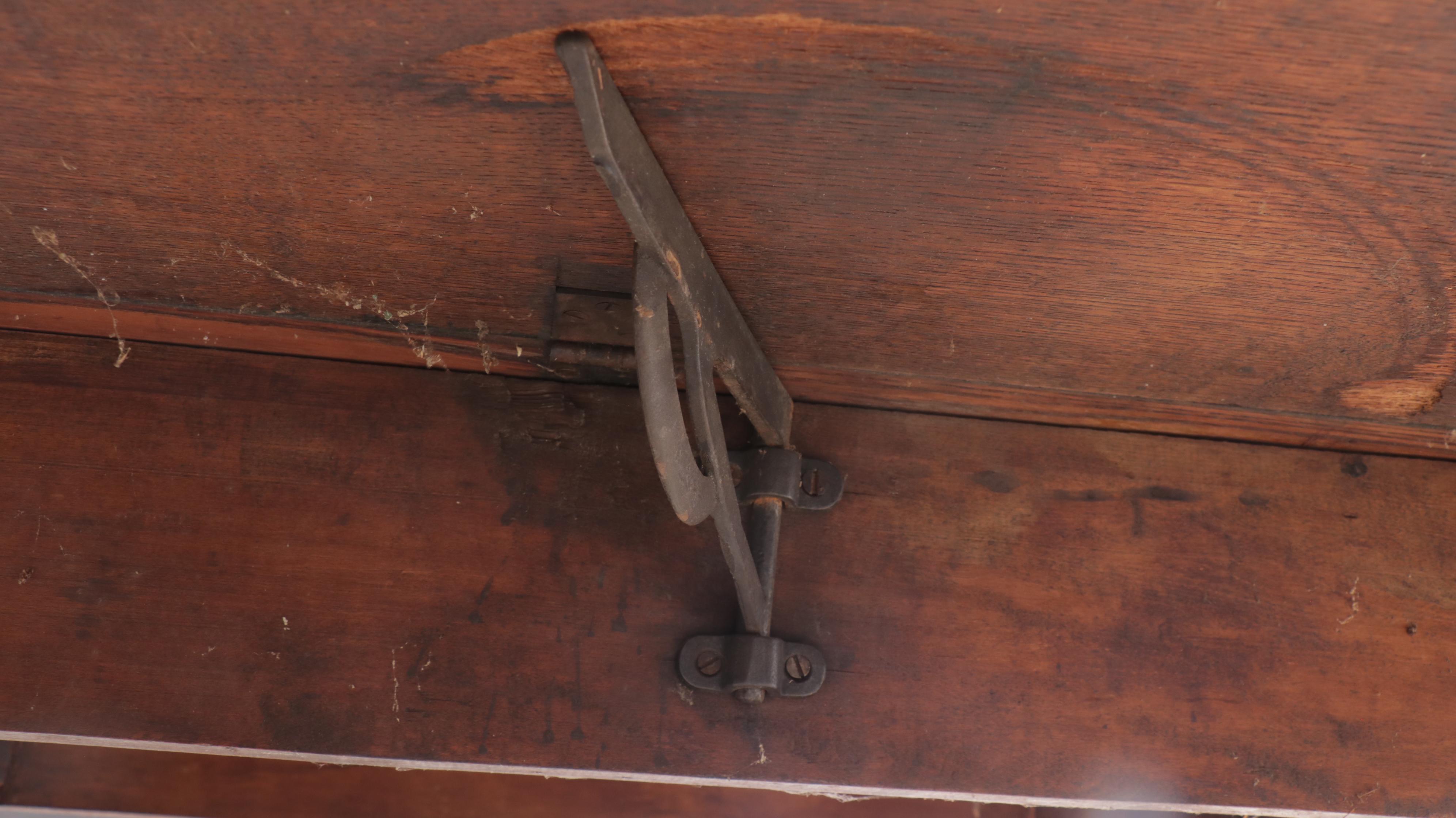 Empire Style Pine Drop Leaf Table