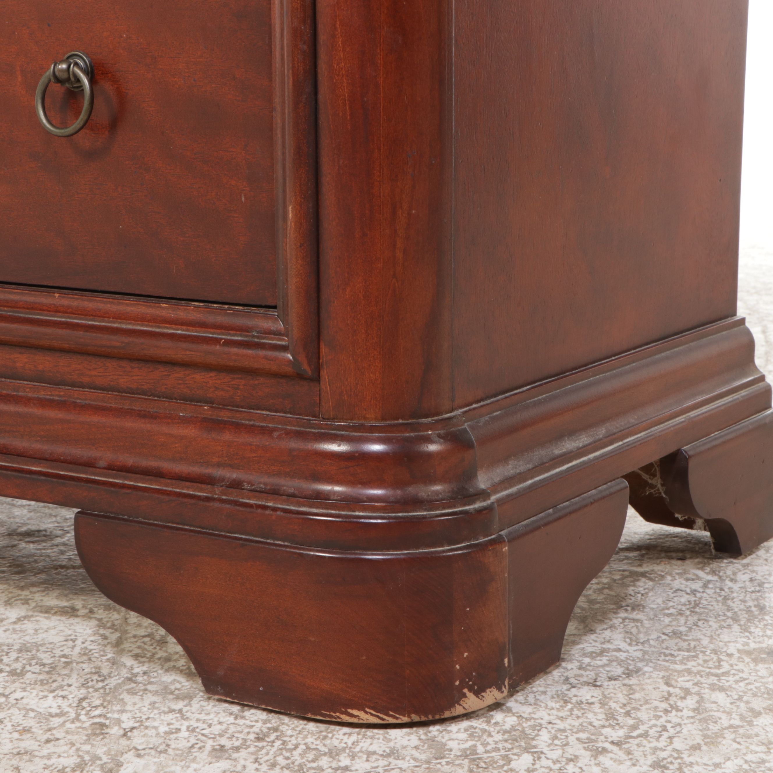 Furniture Fair Mahogany Veneered Chest of Drawers