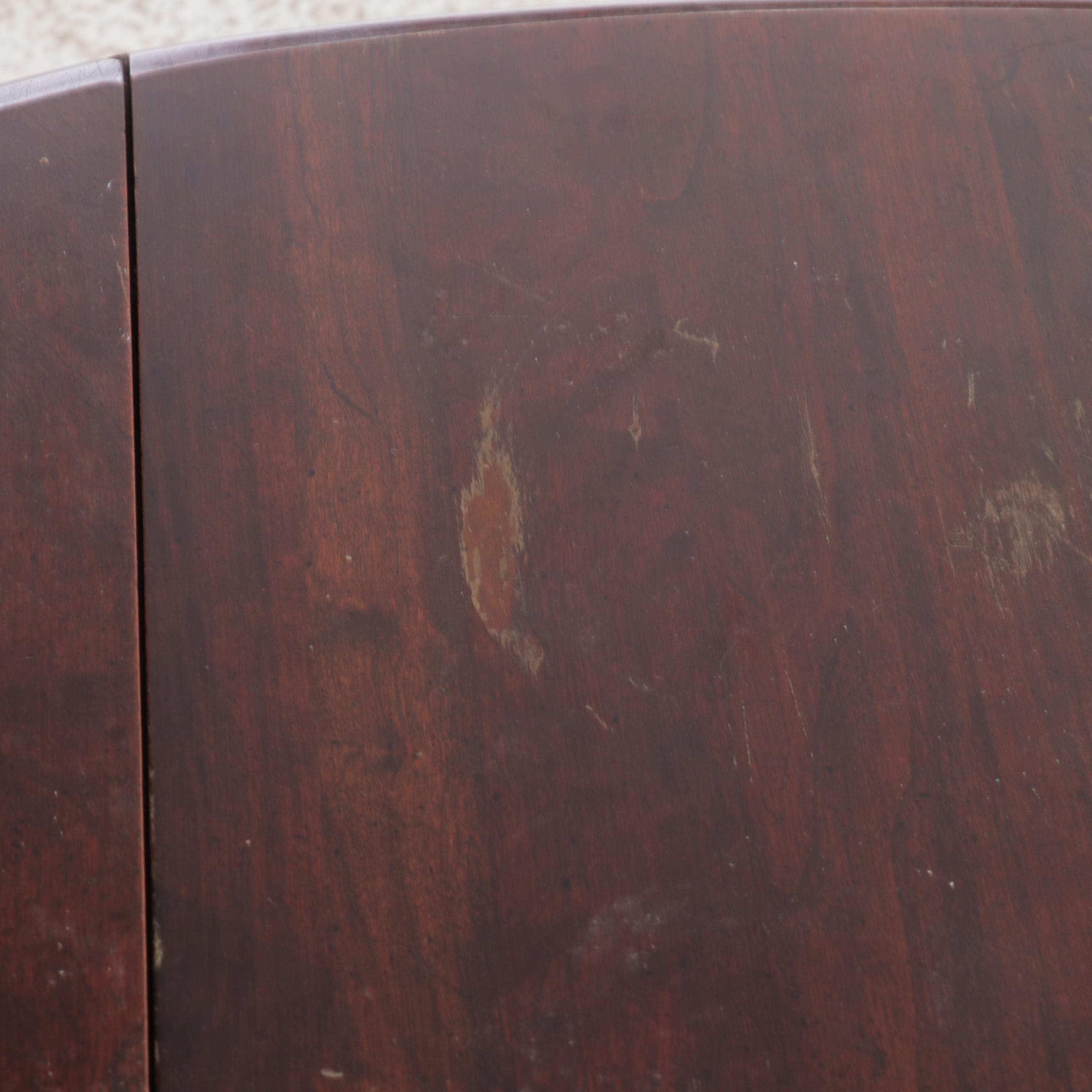 Queen Anne Style Mahogany Drop Leaf Table