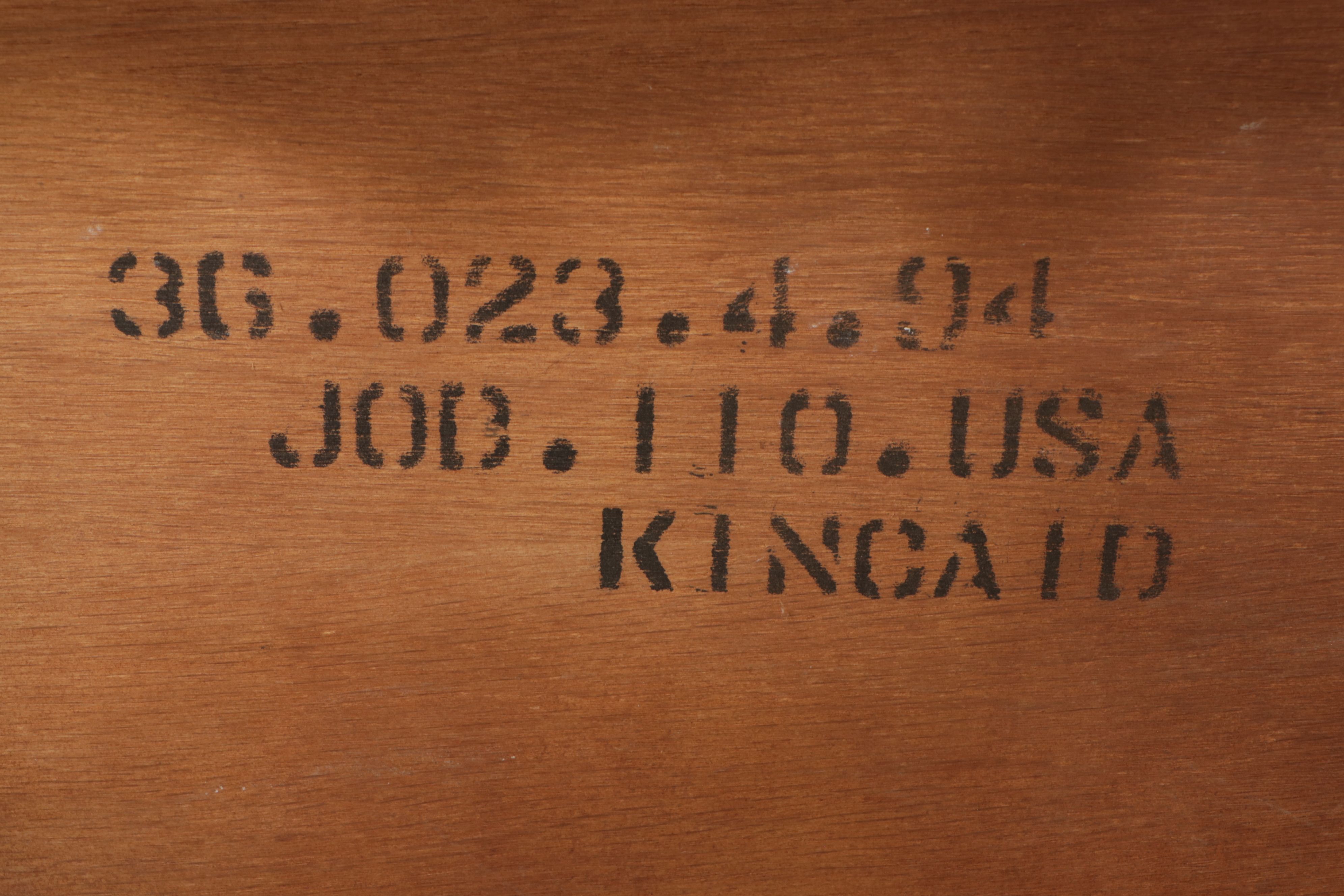 Kincaid Hand-Decorated Queen Anne Style Coffee Table