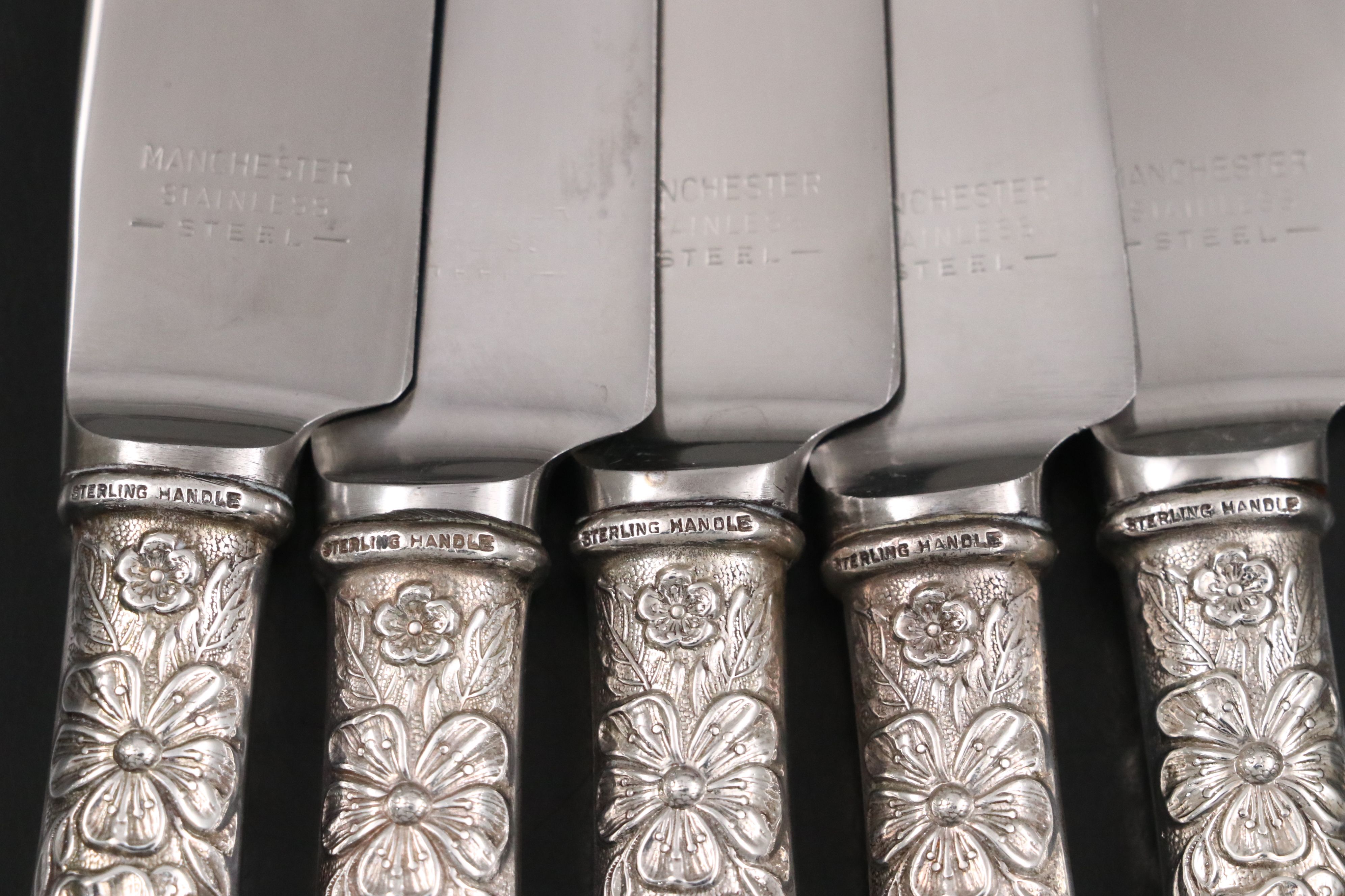 Manchester "Southern Rose" Sterling Flatware Set with Case, 20th Century