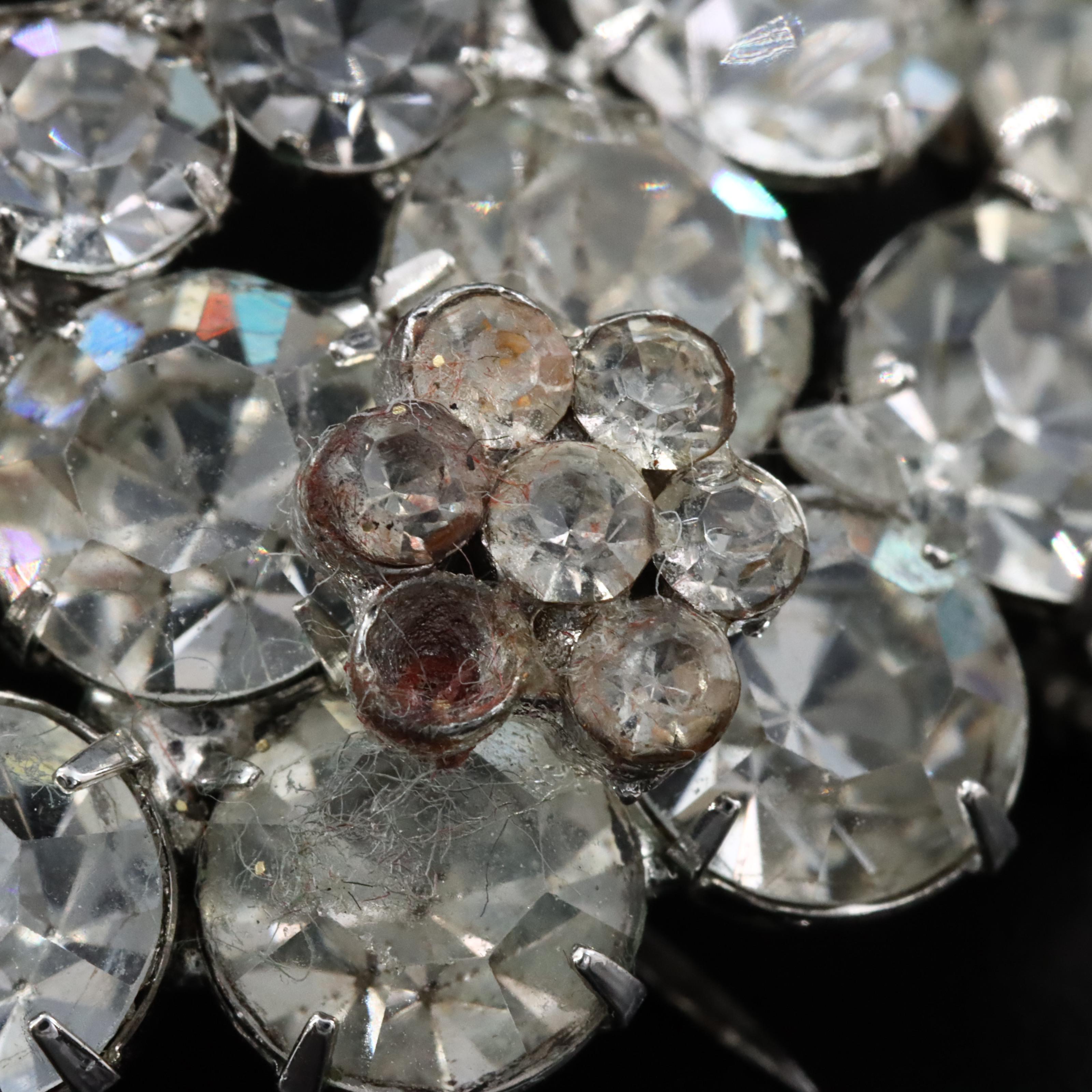 Vintage Weiss Rhinestone Brooch