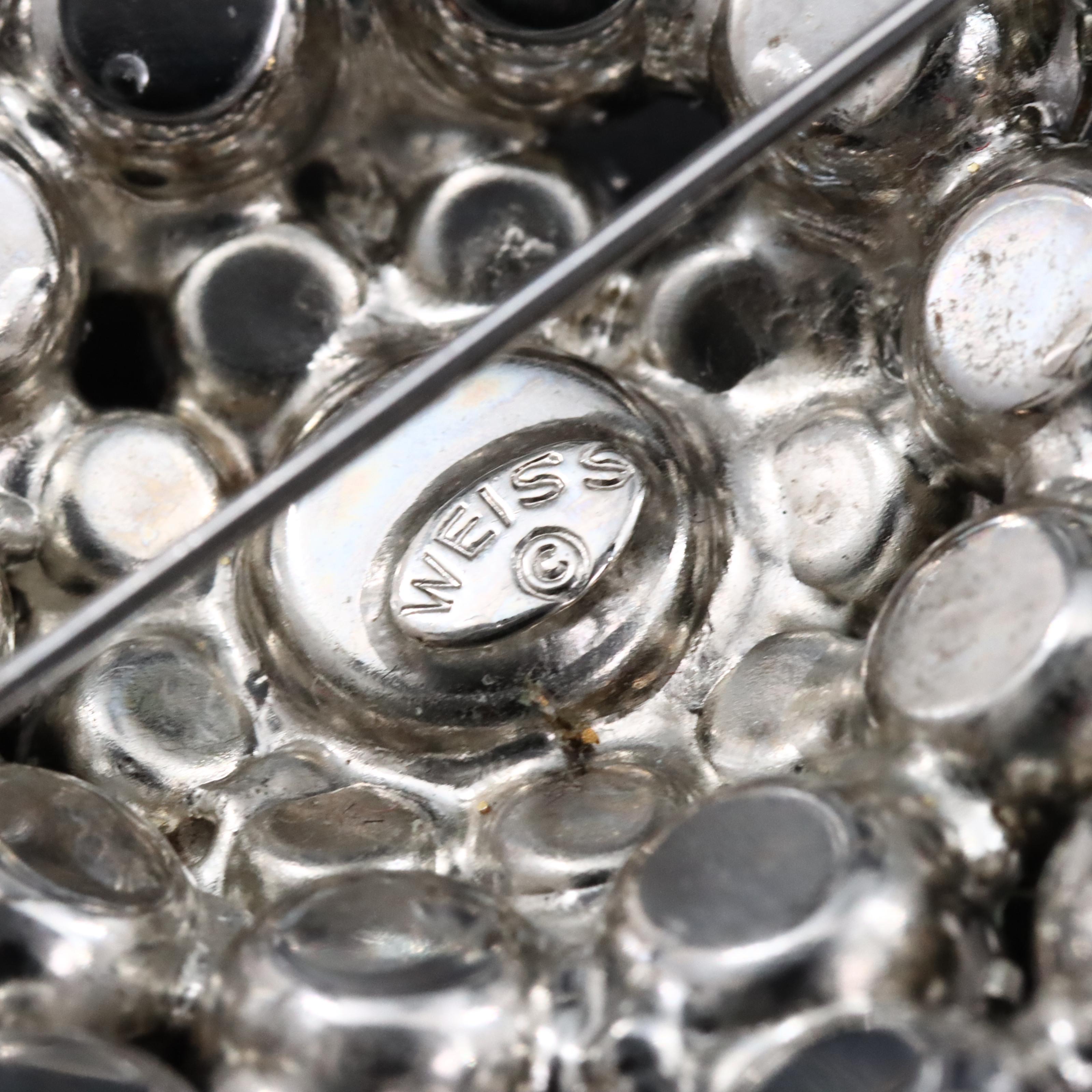 Vintage Weiss Rhinestone Brooch