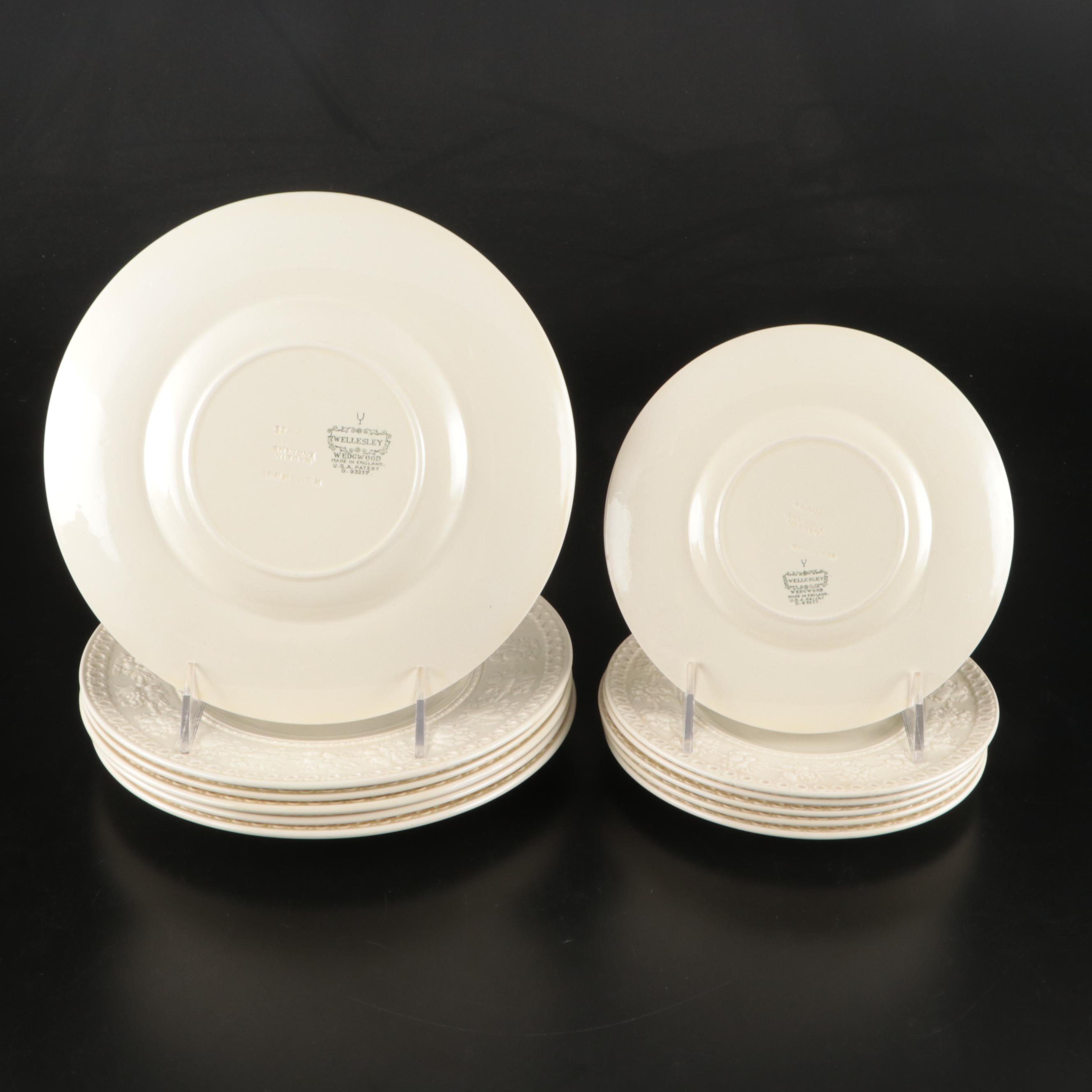 Wedgwood "Wellesley" Ceramic Dinnerware