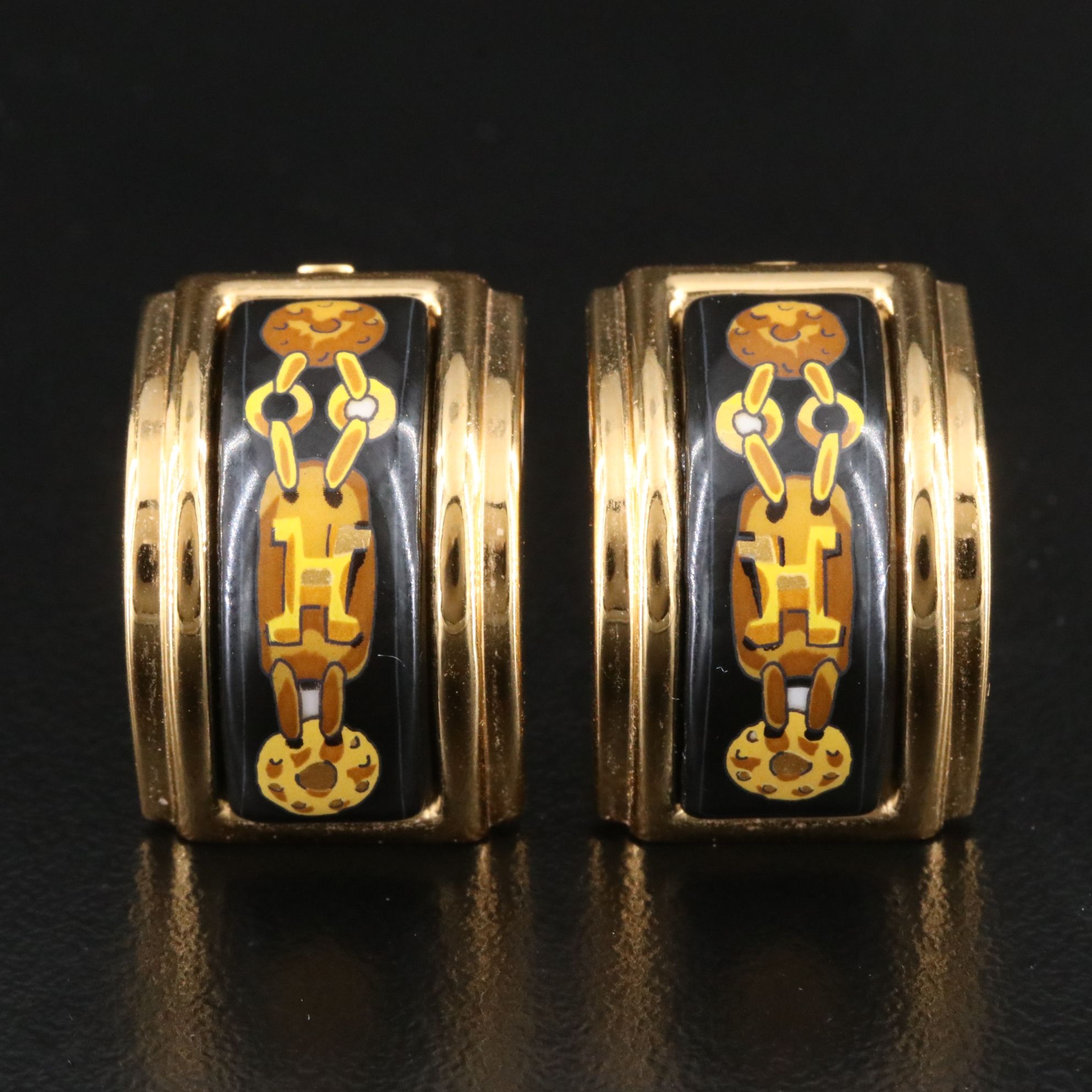 Hermès Chain Motif Enamel Clip Earrings