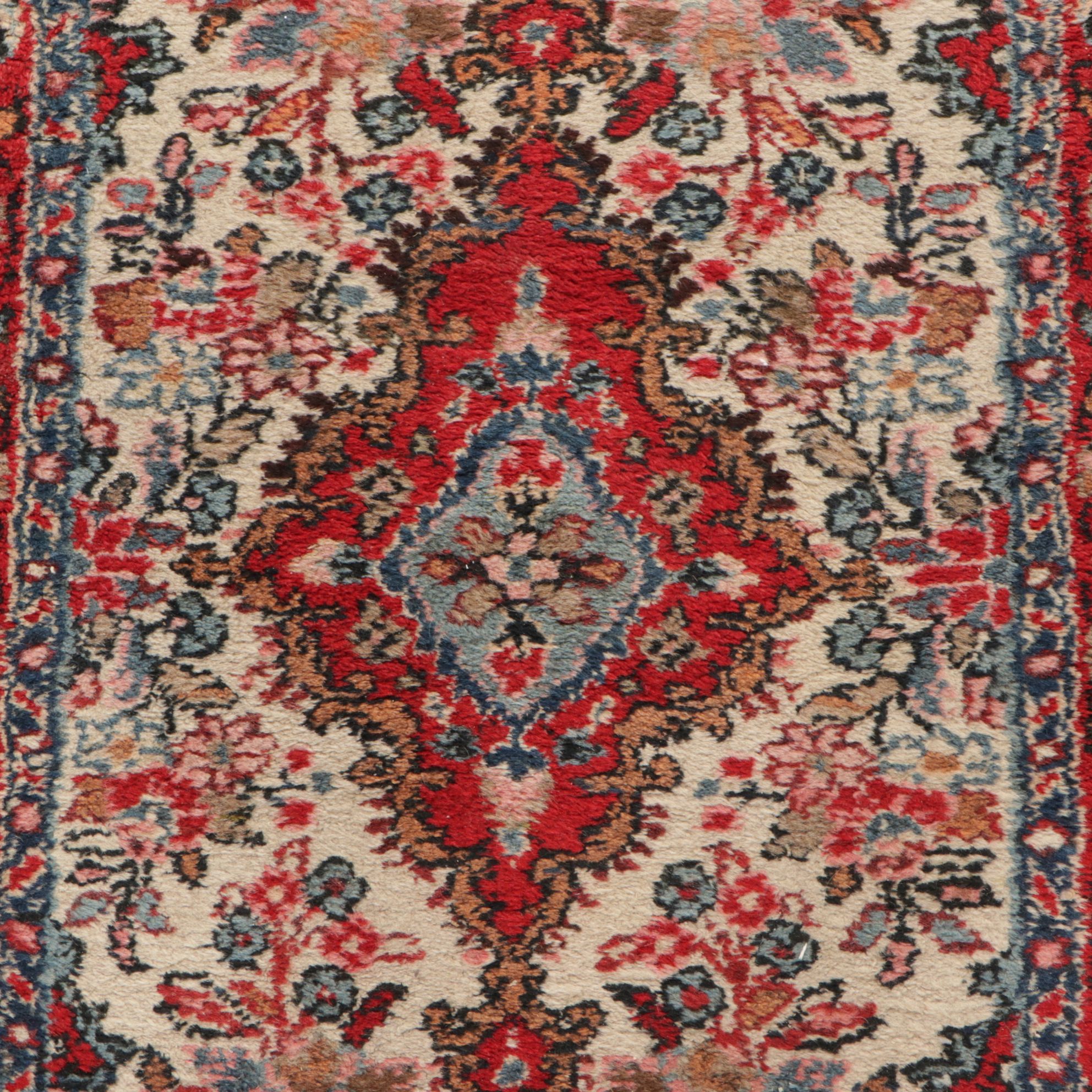 2'5 x 4'7 Hand-Knotted Persian Hamadan Accent Rug