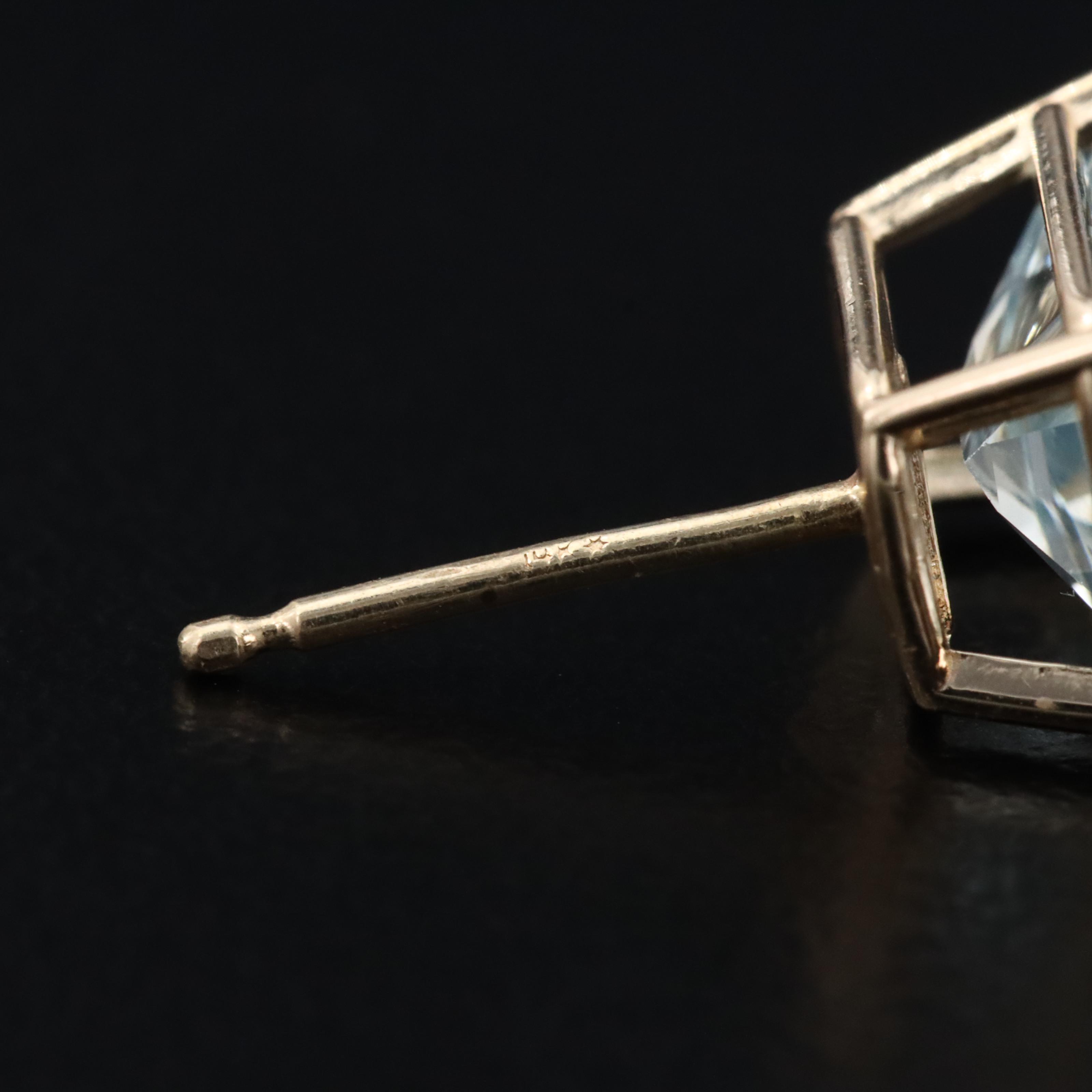 14K Aquamarine Solitaire Earrings