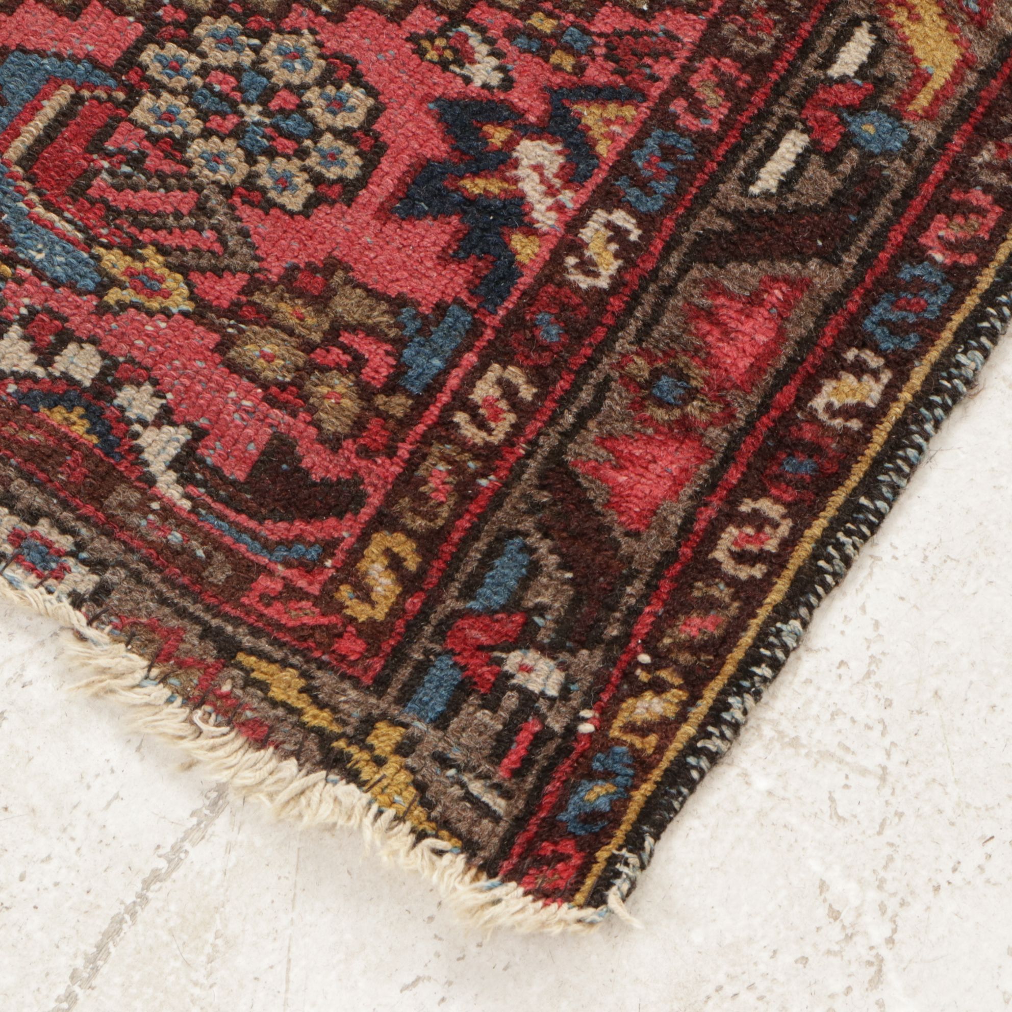 2'4 x 3'11 Hand-Knotted Persian Hamadan Accent Rug